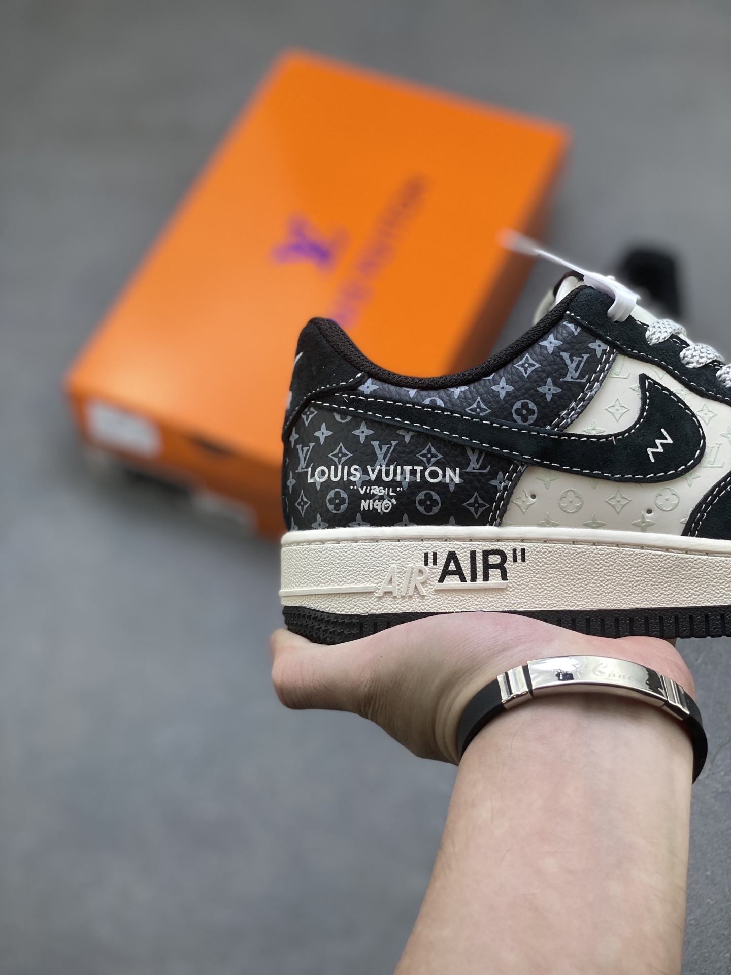 Nike Air Force 1 '07 Low Louis Vuitton Custom Sneakers 6 i1756311761791 3971 0 4