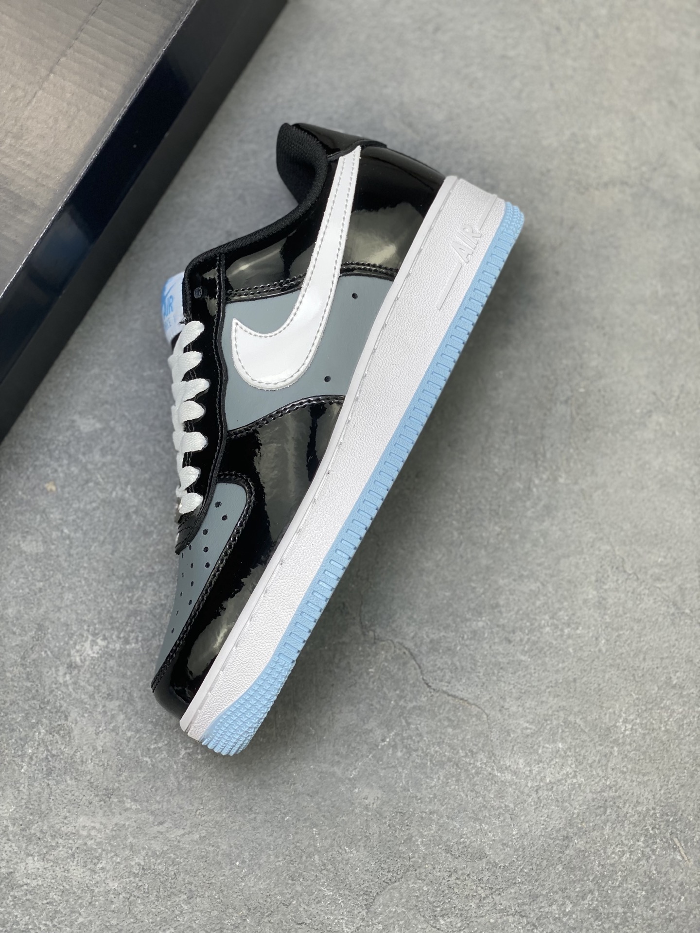 Nike Air Force 1 '07 Low Sneakers - Limited Edition, Comfortable and Stylish 21 i1756311924653 7384 0 6