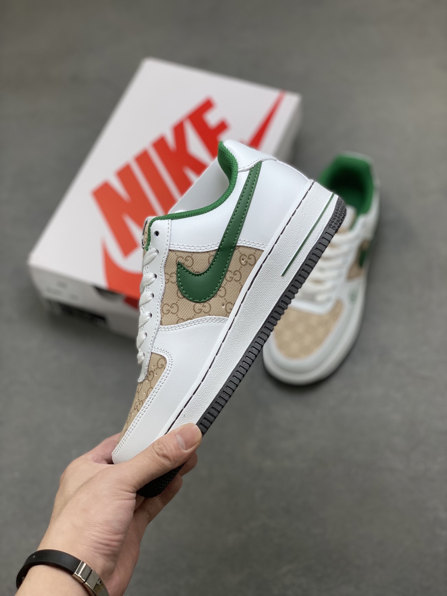Nike Air Force 1 '07 Low Custom Gucci Sneakers - Limited Edition 4 i1756396921017 3896 0 2