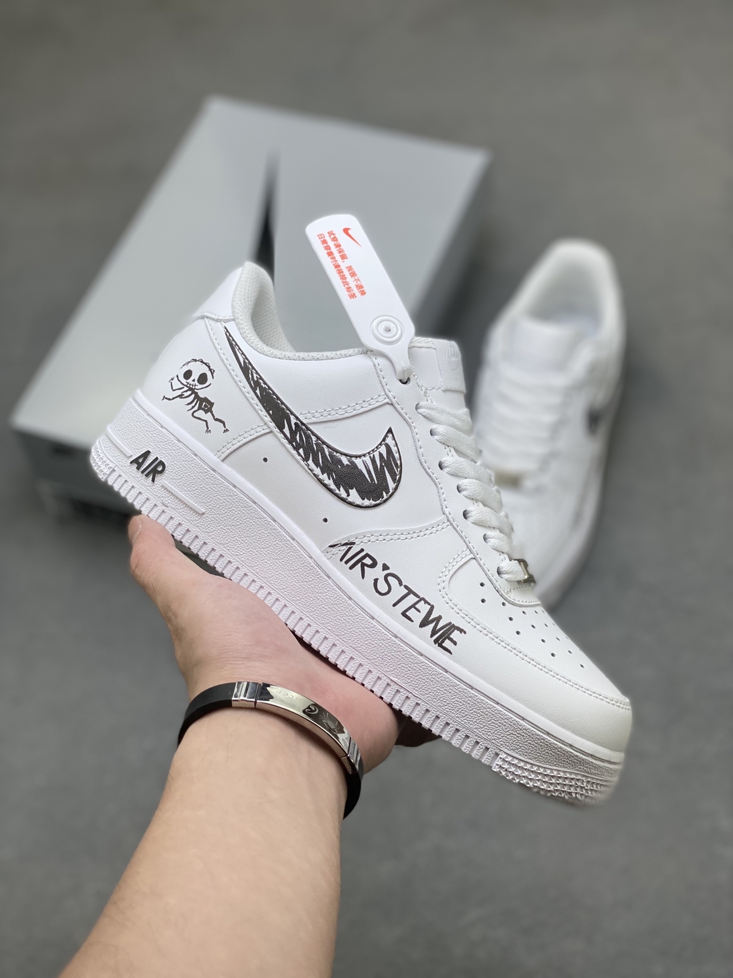 Nike Air Force 1 '07 Low White/Black Custom Sneakers 24 i1756397064537 7957 0 0