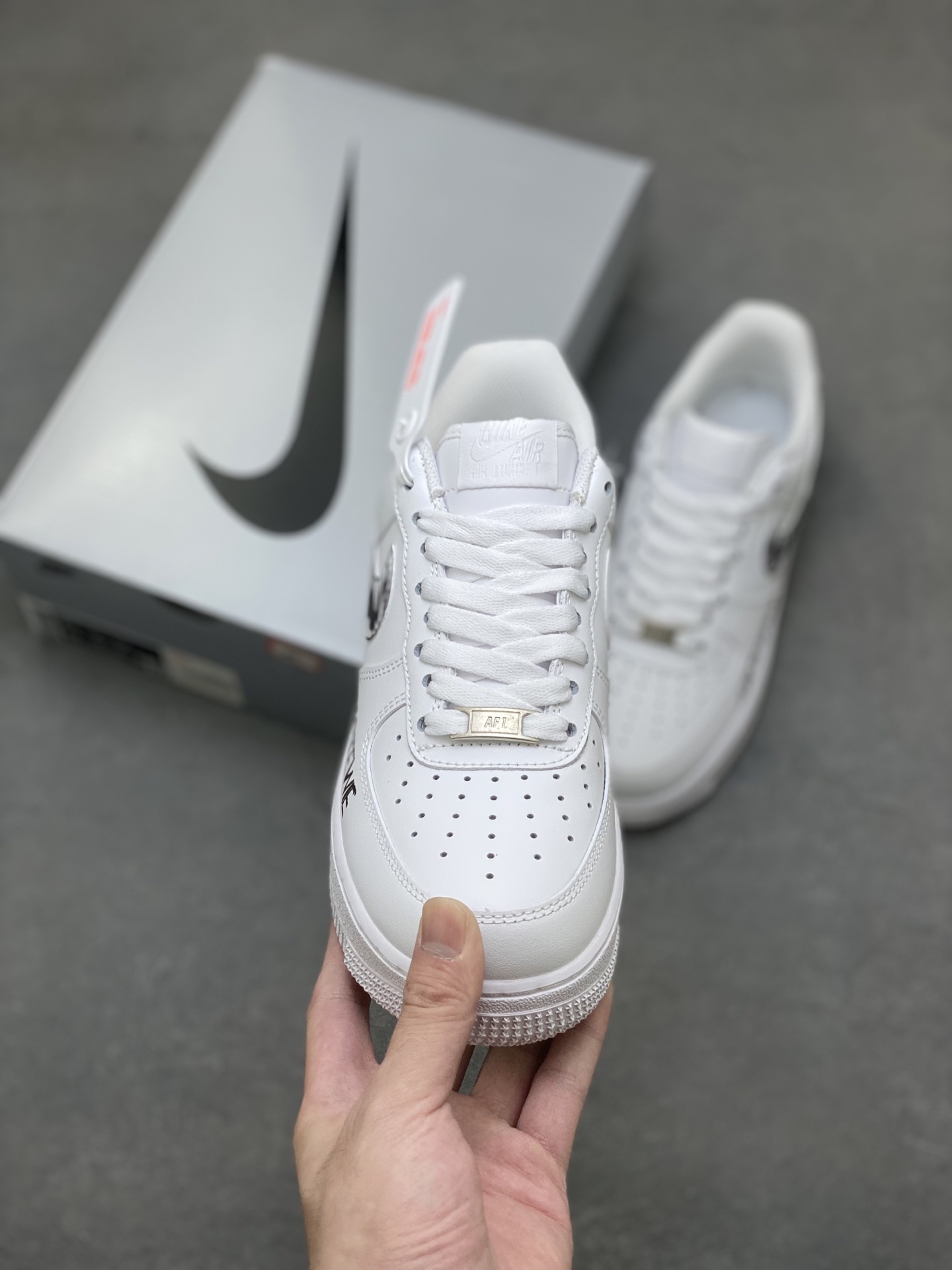 Nike Air Force 1 '07 Low White/Black Custom Sneakers 25 i1756397064556 1825 0 1