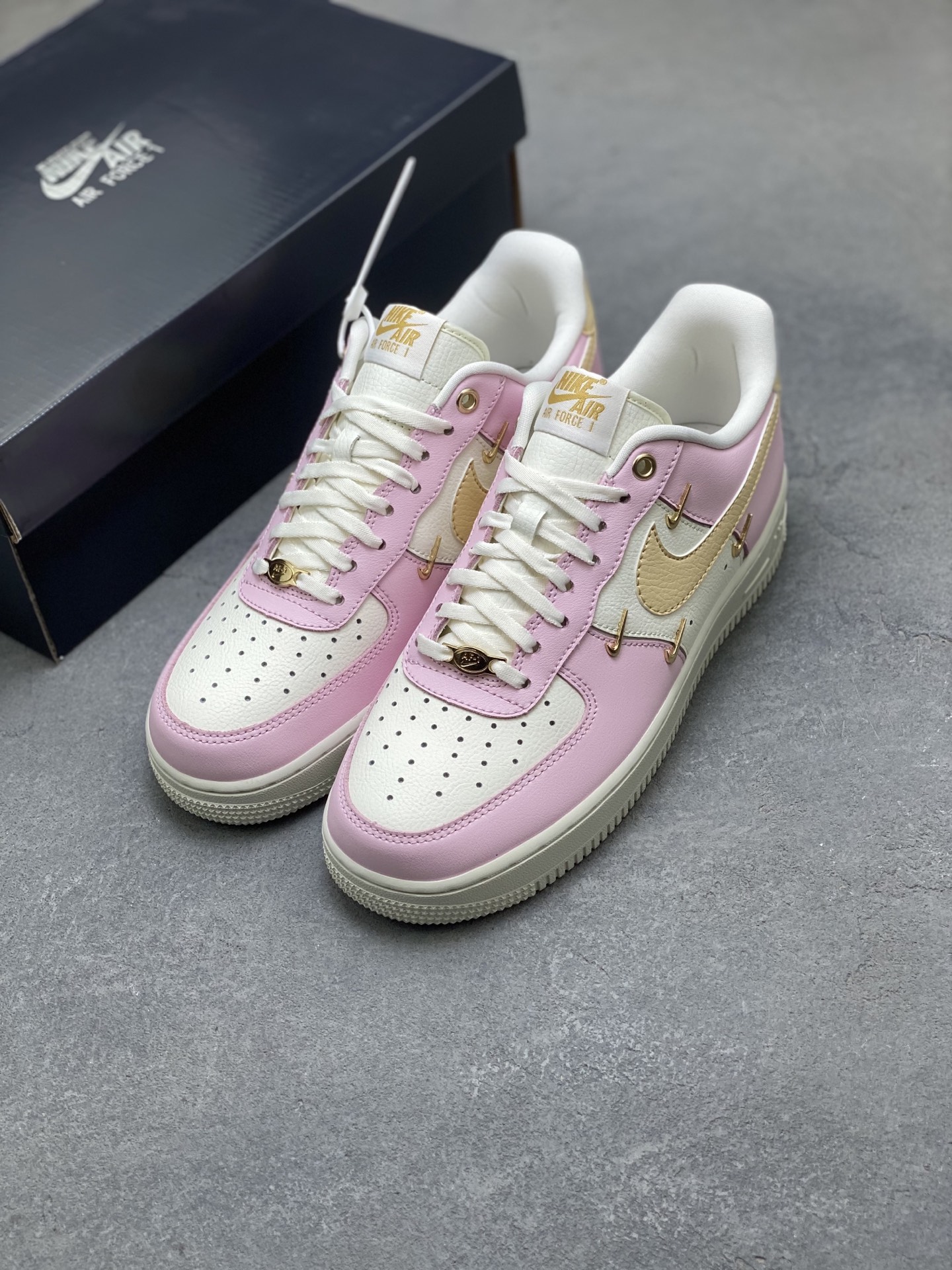 Nike Air Force 1 '07 Low Pink Gold Stitching Women's Shoes IB2574-600 31 i1756399582125 3648 0 7