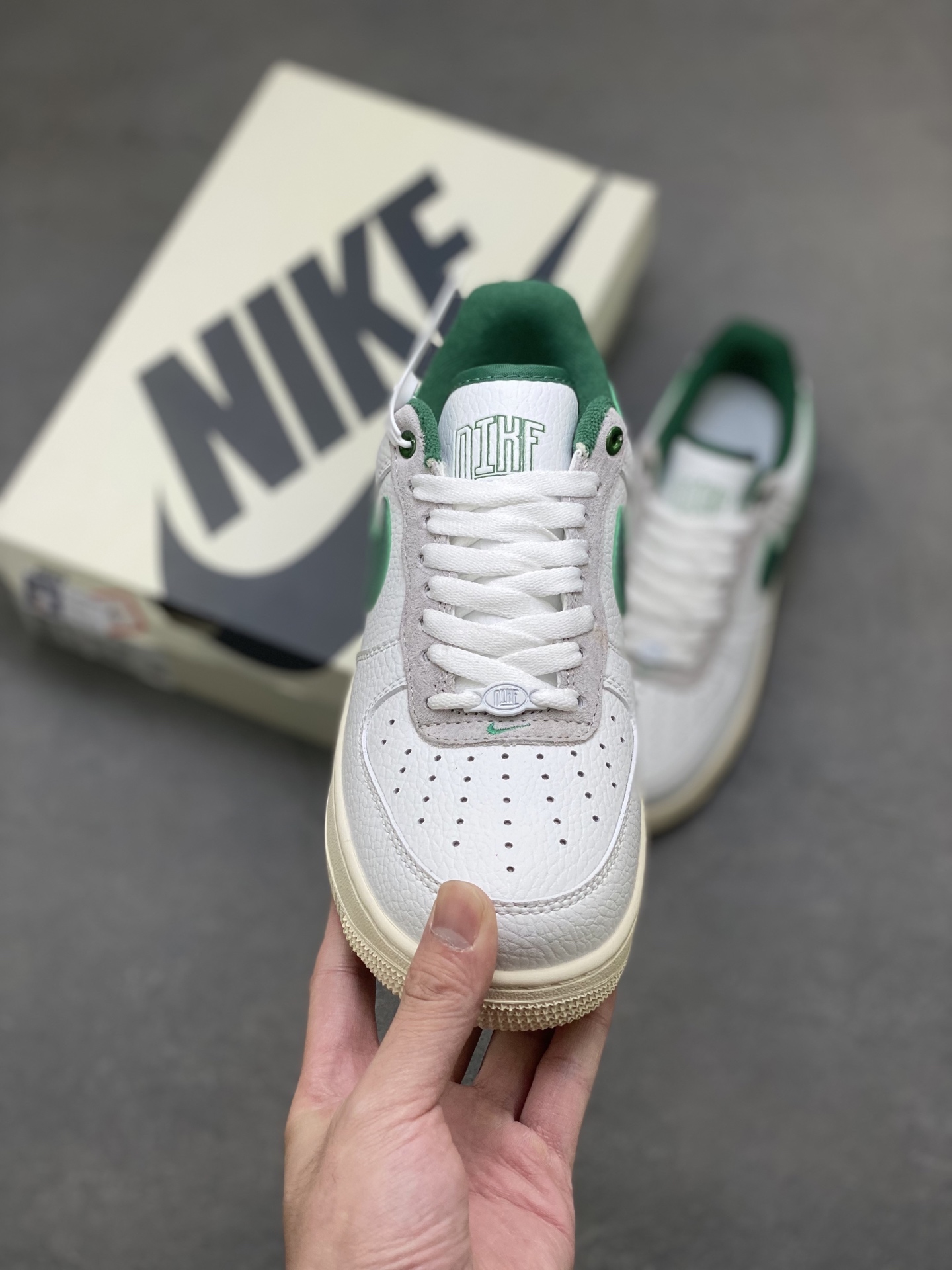 Nike Air Force 1 Low White Green DV0788-012 Men's Sneakers 3 i1756399649140 537 0 1