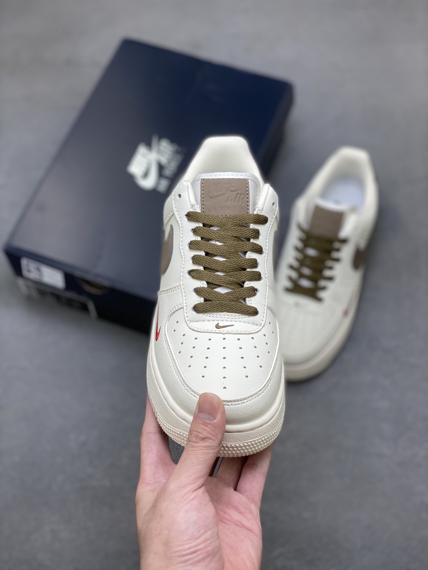 Nike Air Force 1 Low Casual Sneakers - White/Brown/Red - Limited Edition 3 i1756399738637 6315 0 1