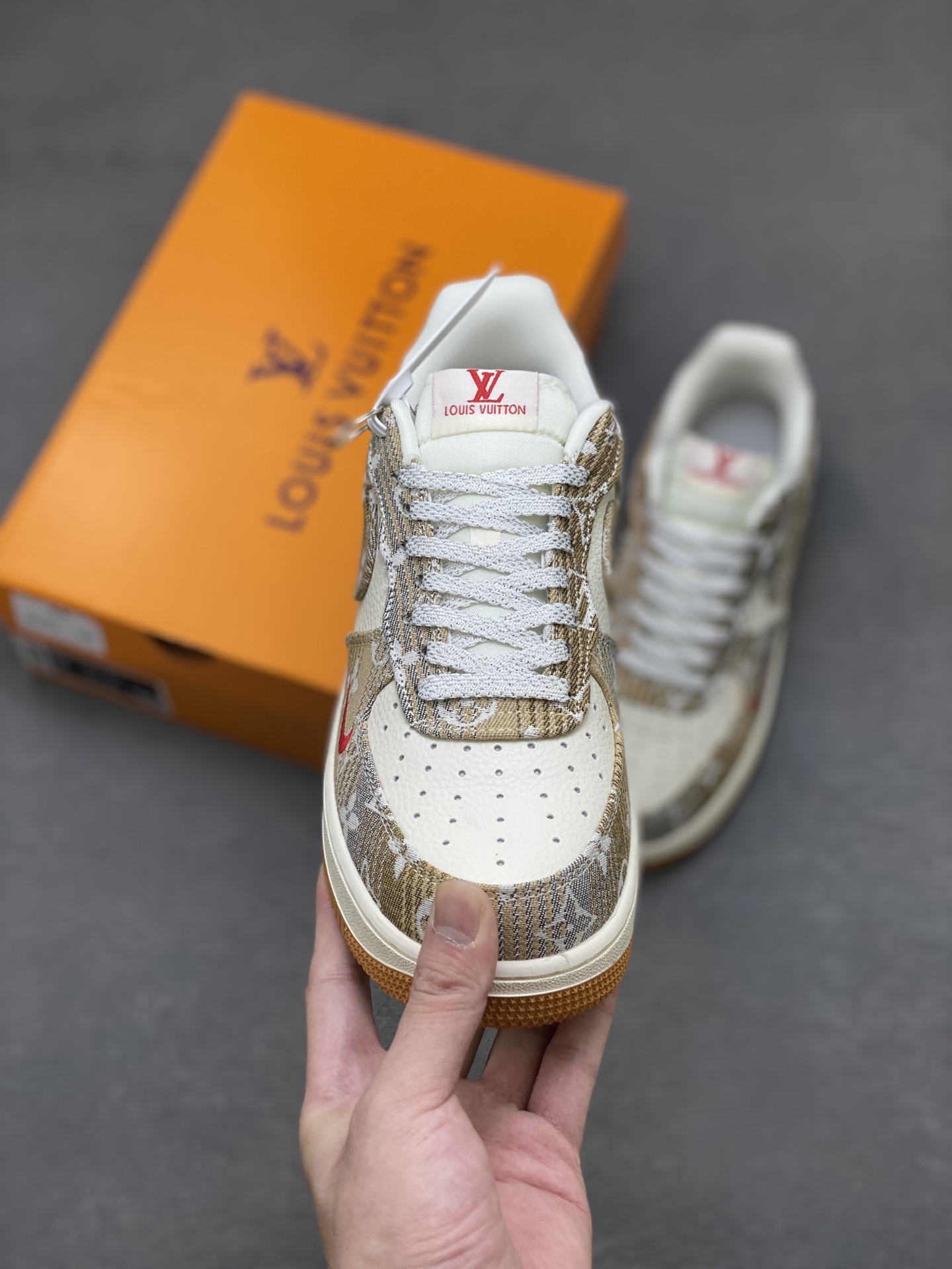 Nike Air Force 1 '07 Low: A Stylish and Limited Edition Sneaker 3 i1756484457704 5925 0 1
