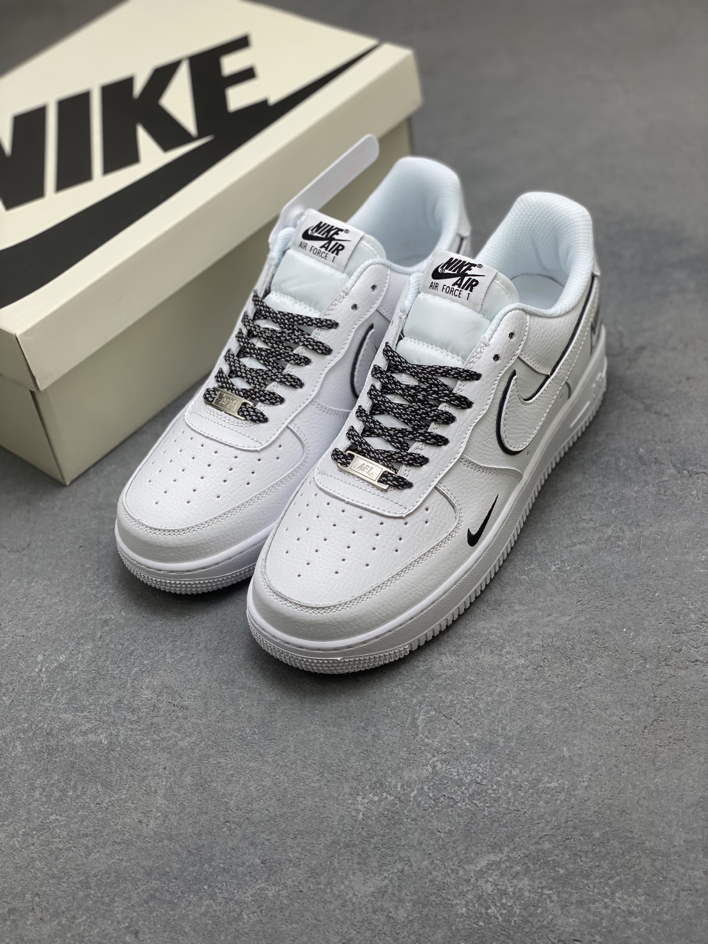 Nike Air Force 1 '07 Low White/Black Limited Edition Sneakers - Size 36-45 9 i1756486890197 2847 0 7