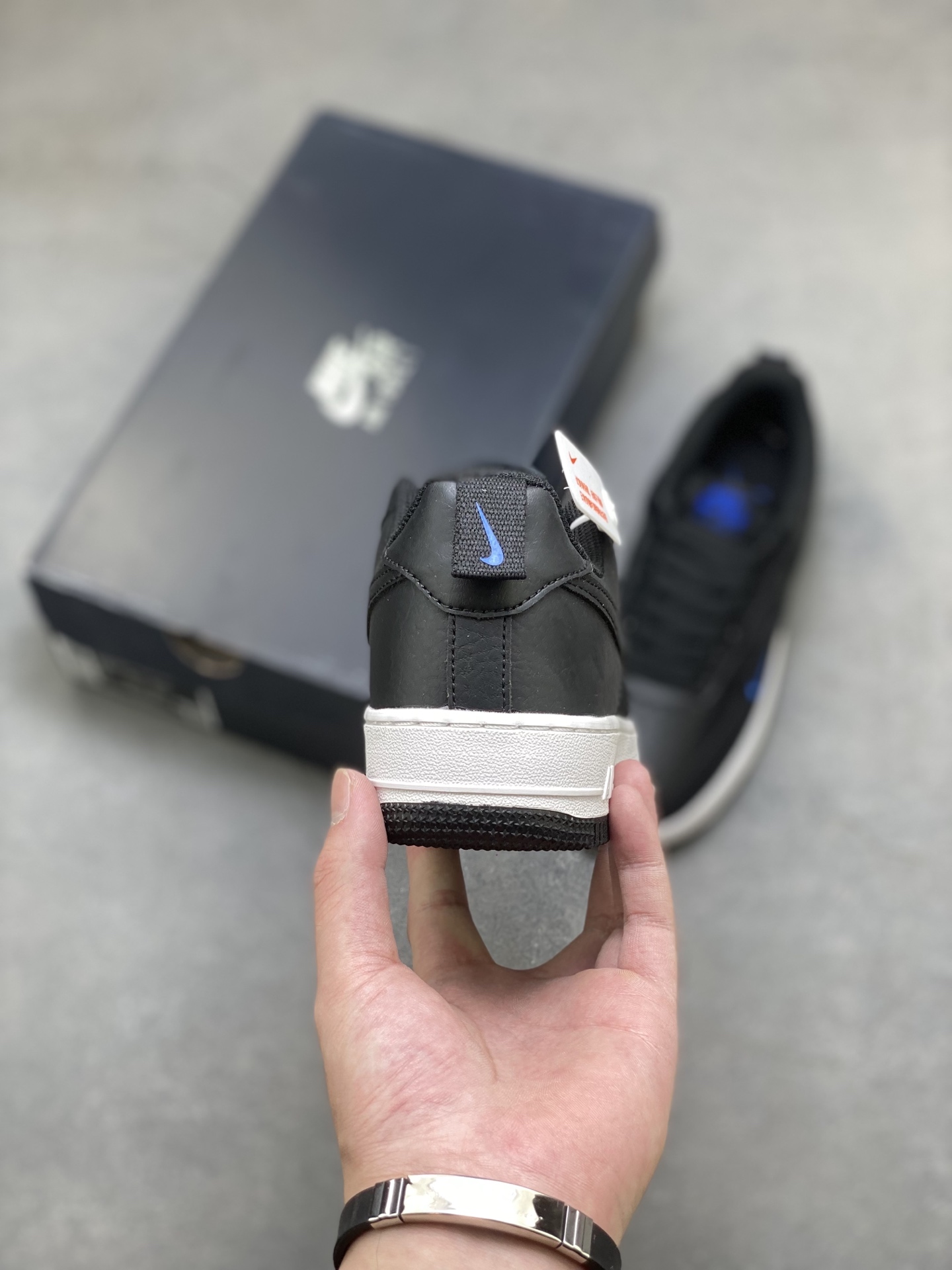 Nike Air Force 1 '07 Low Black/Blue Stitching Men's Sneakers FZ4625-001 5 i1756571301653 464 0 3