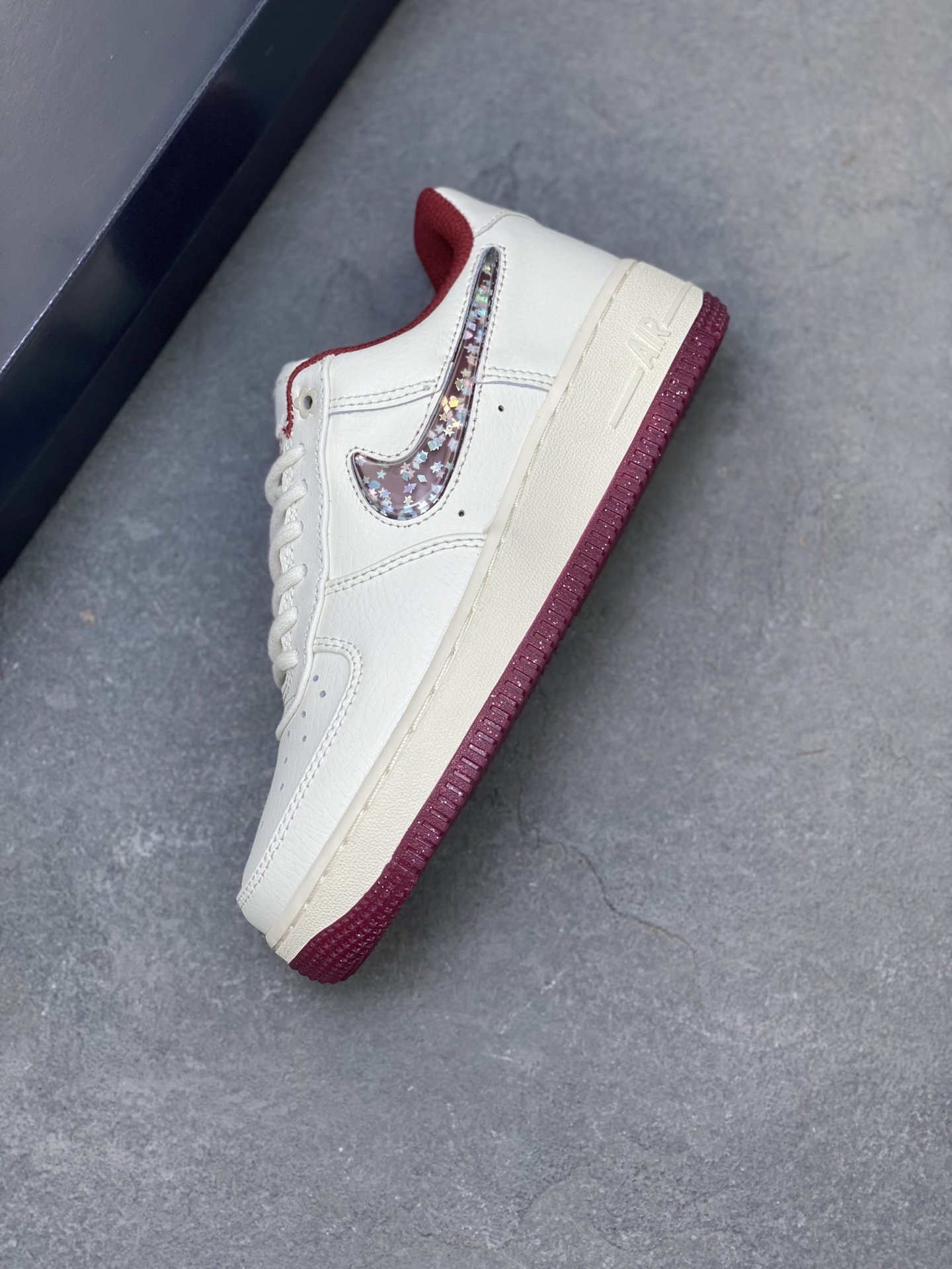 Nike Air Force 1 '07 Low Cream/Burgundy Sneakers FZ5068-161 8 i1756571379706 9258 0 6