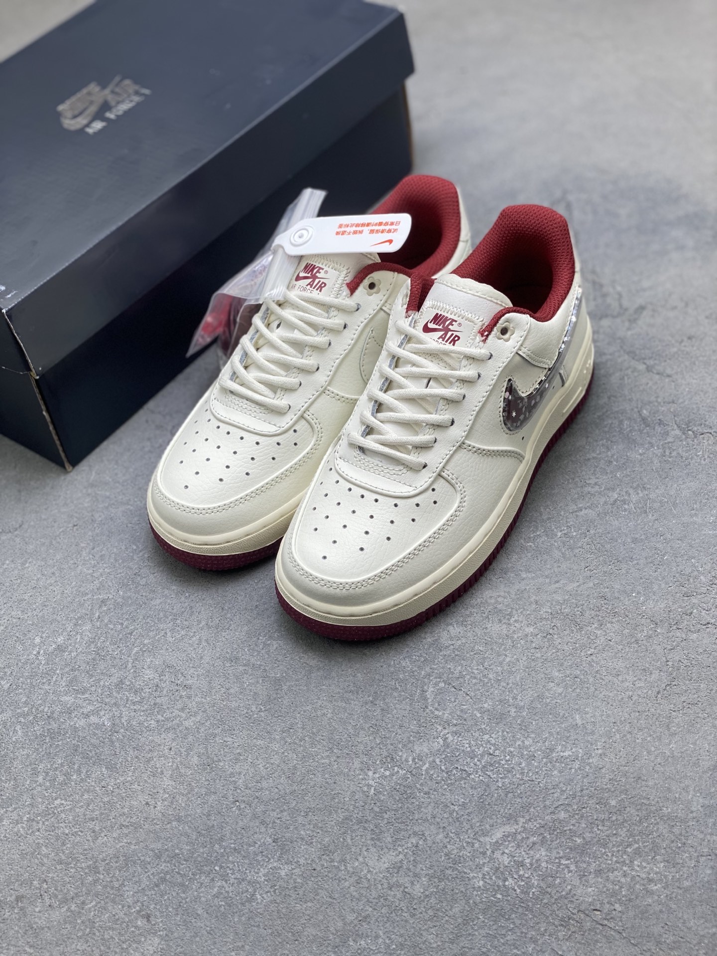 Nike Air Force 1 '07 Low Cream/Burgundy Sneakers FZ5068-161 9 i1756571391599 1132 0 7