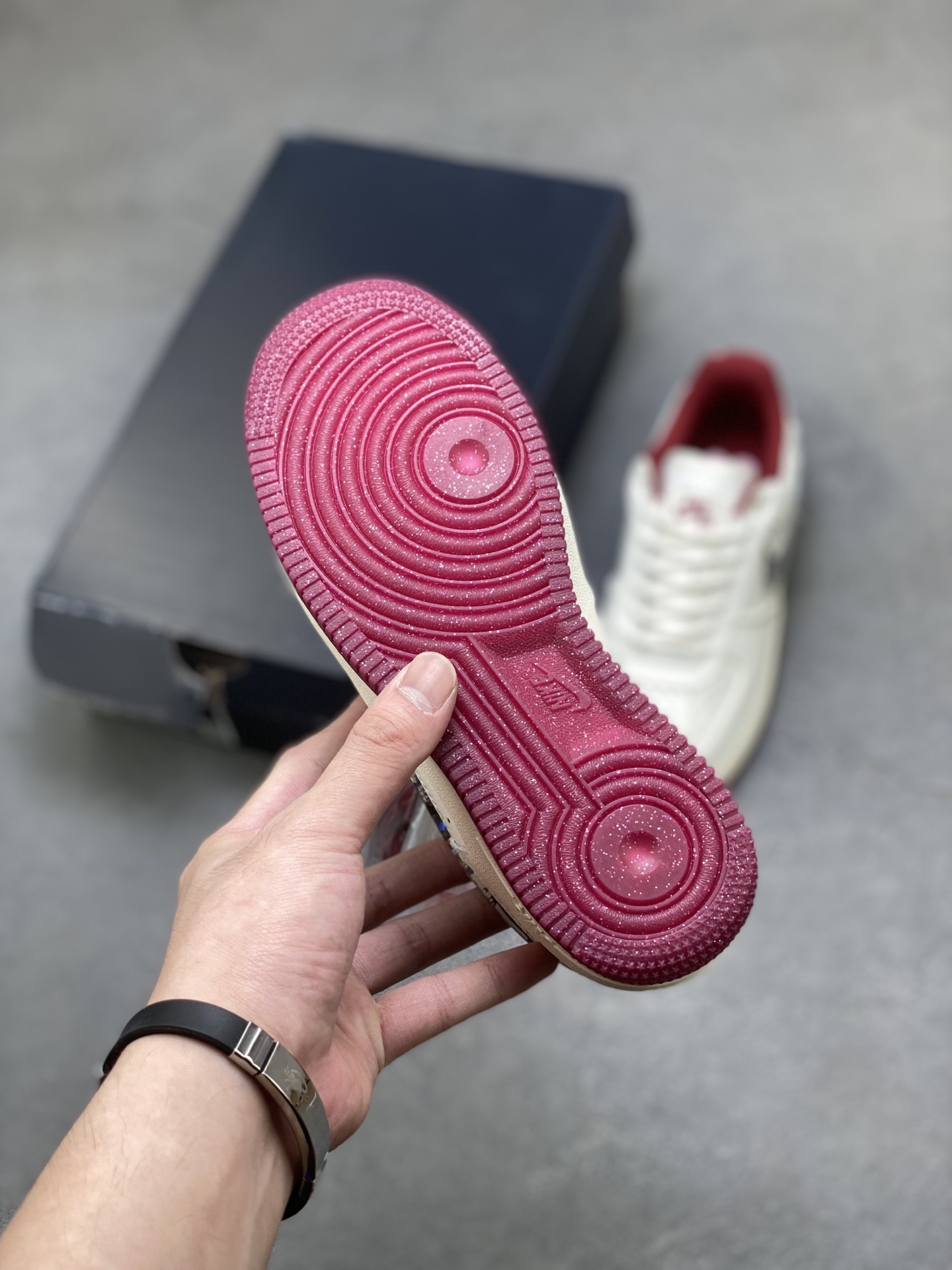 Nike Air Force 1 '07 Low Cream/Burgundy Sneakers FZ5068-161 7 i1756571391740 3508 0 5