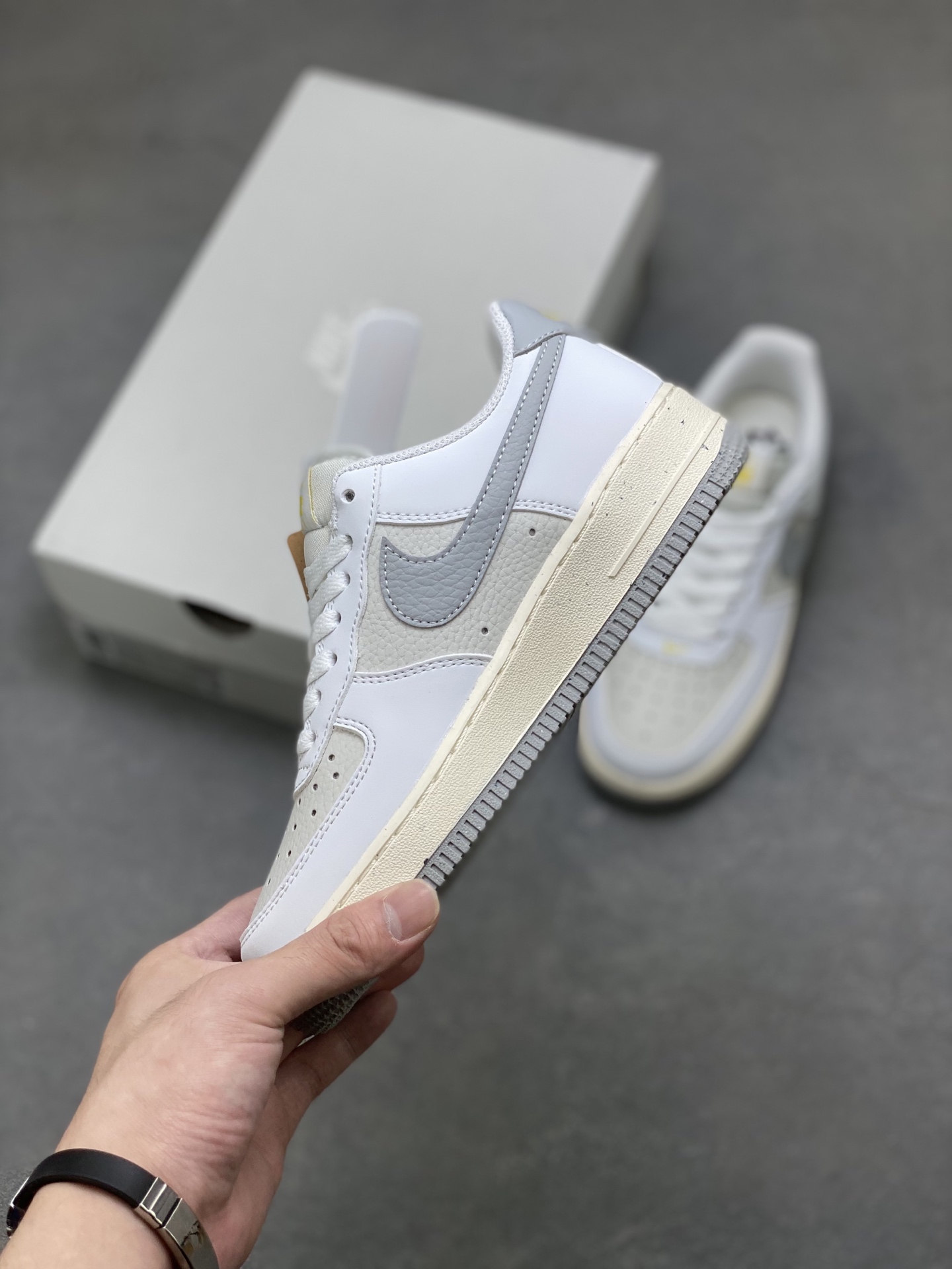 Nike Air Force 1 '07 Low White/Grey Casual Shoes - Limited Edition 4 i1756571426993 293 0 2