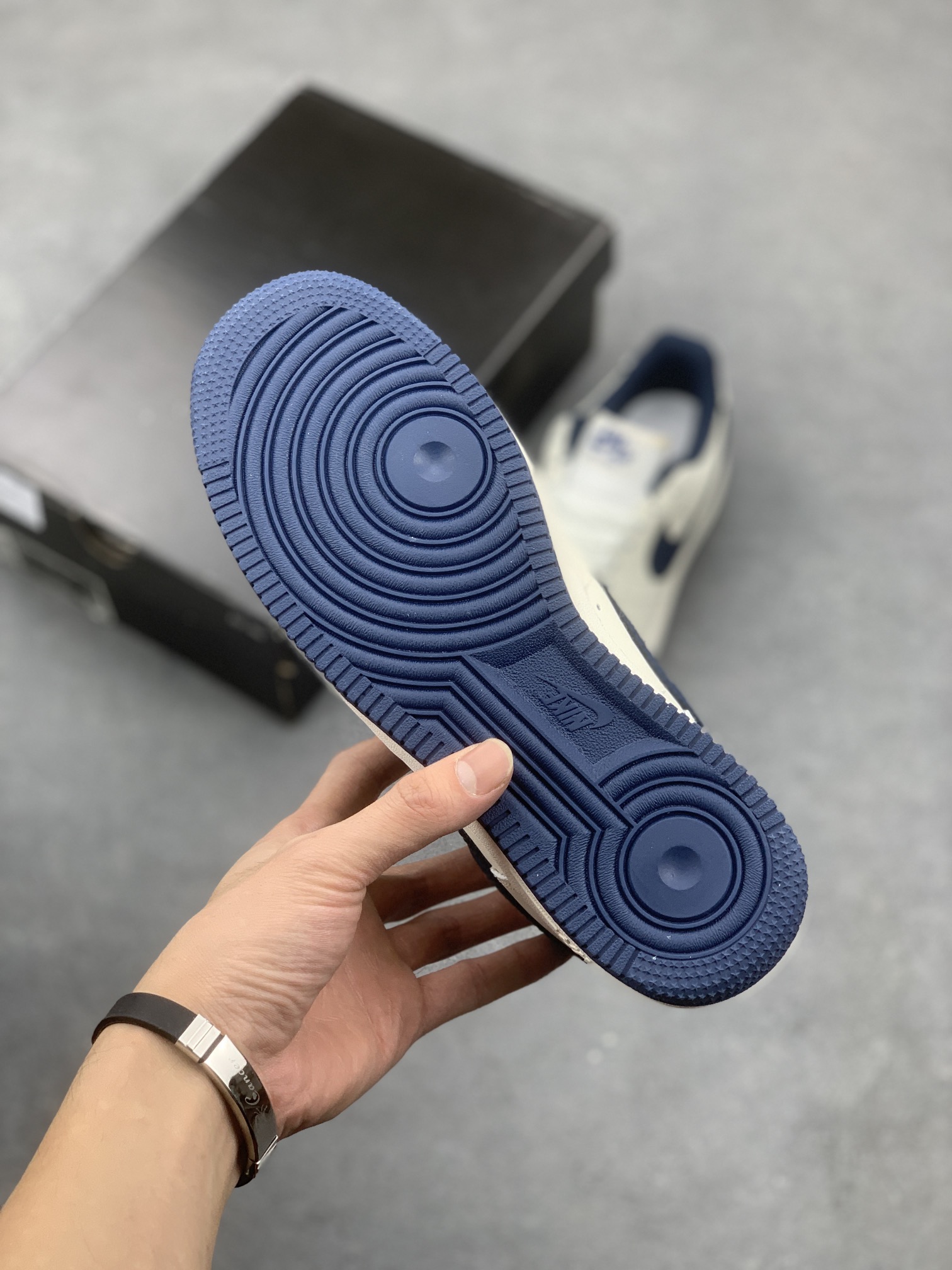 Nike Air Force 1 '07 Low Sneakers - Ivory/Navy, Company Grade Quality 7 i1756571705248 204 0 5