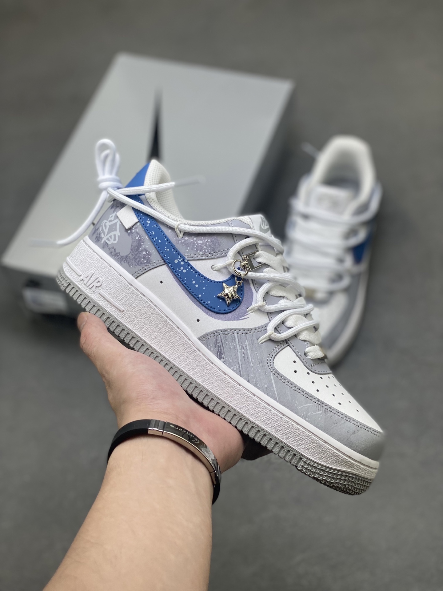 Nike Air Force 1 '07 Low White/Blue Limited Edition Sneakers 2 i1756656451269 6035 0 0