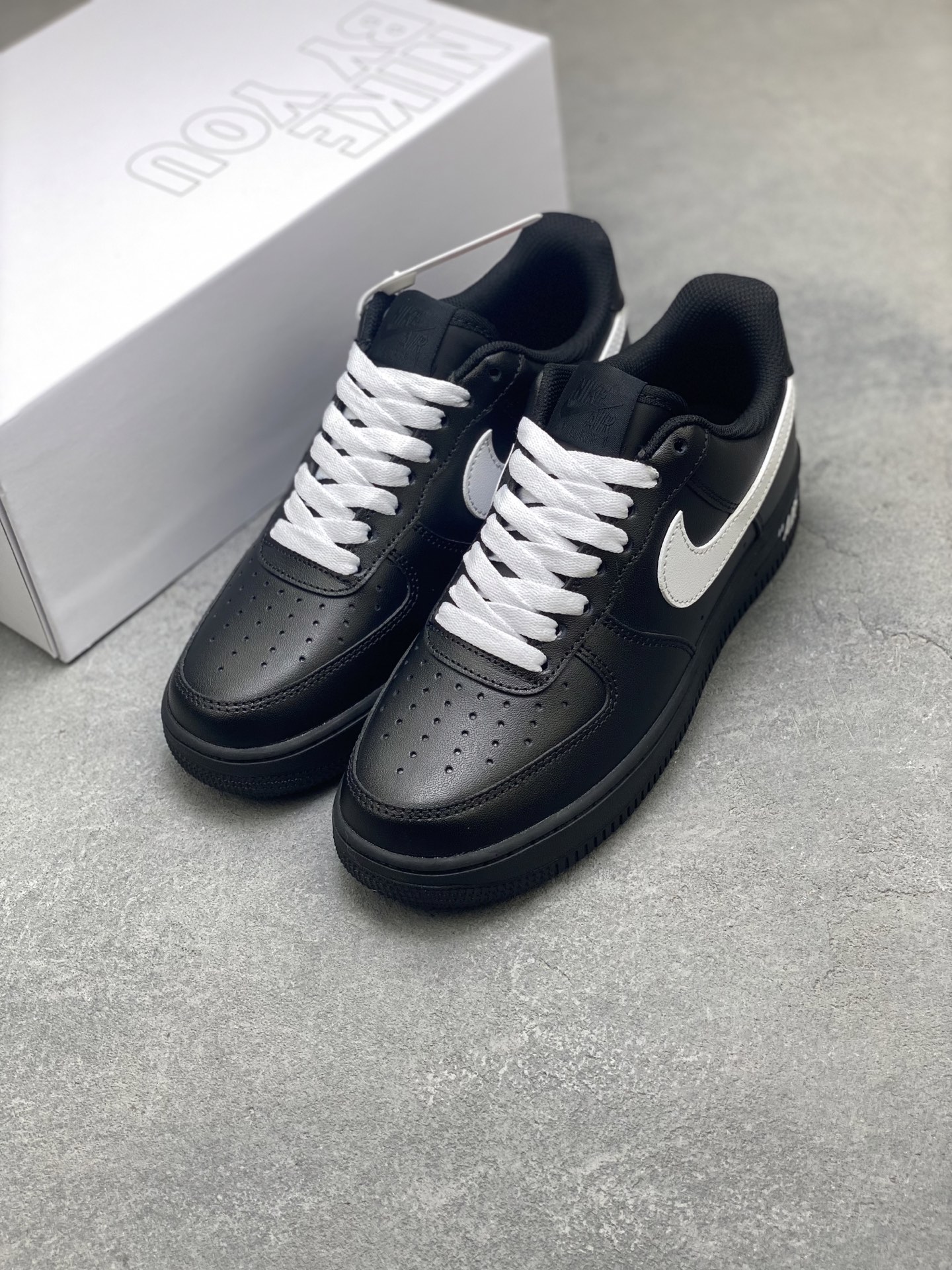 Nike Air Force 1 '07 Low Black/White Leather Sneakers Shoes CW2288-111 9 i1756656498846 4177 0 7