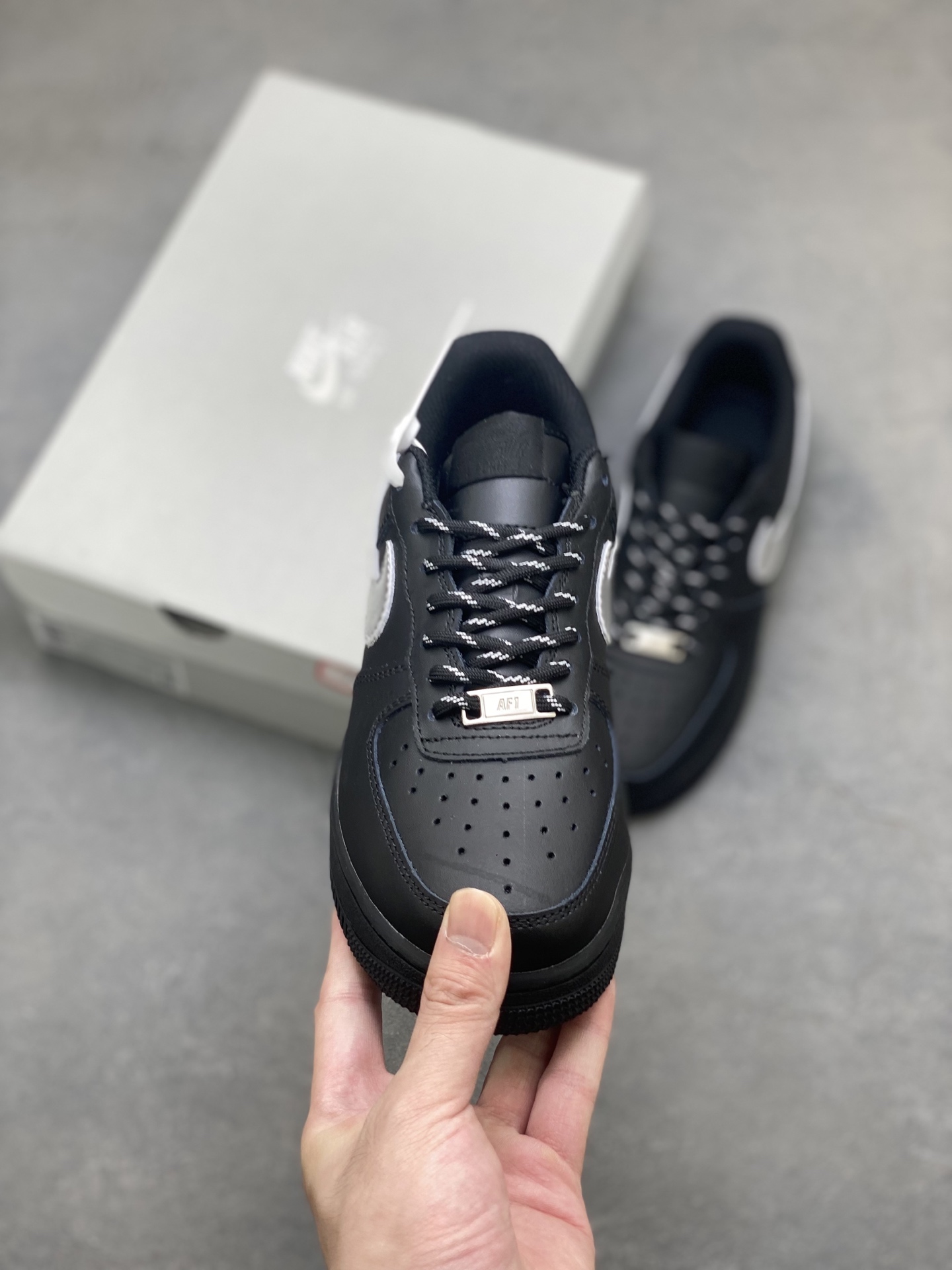 Nike Air Force 1 '07 Low Black/Silver Limited Edition Sneakers 3 i1756656642130 9986 0 1