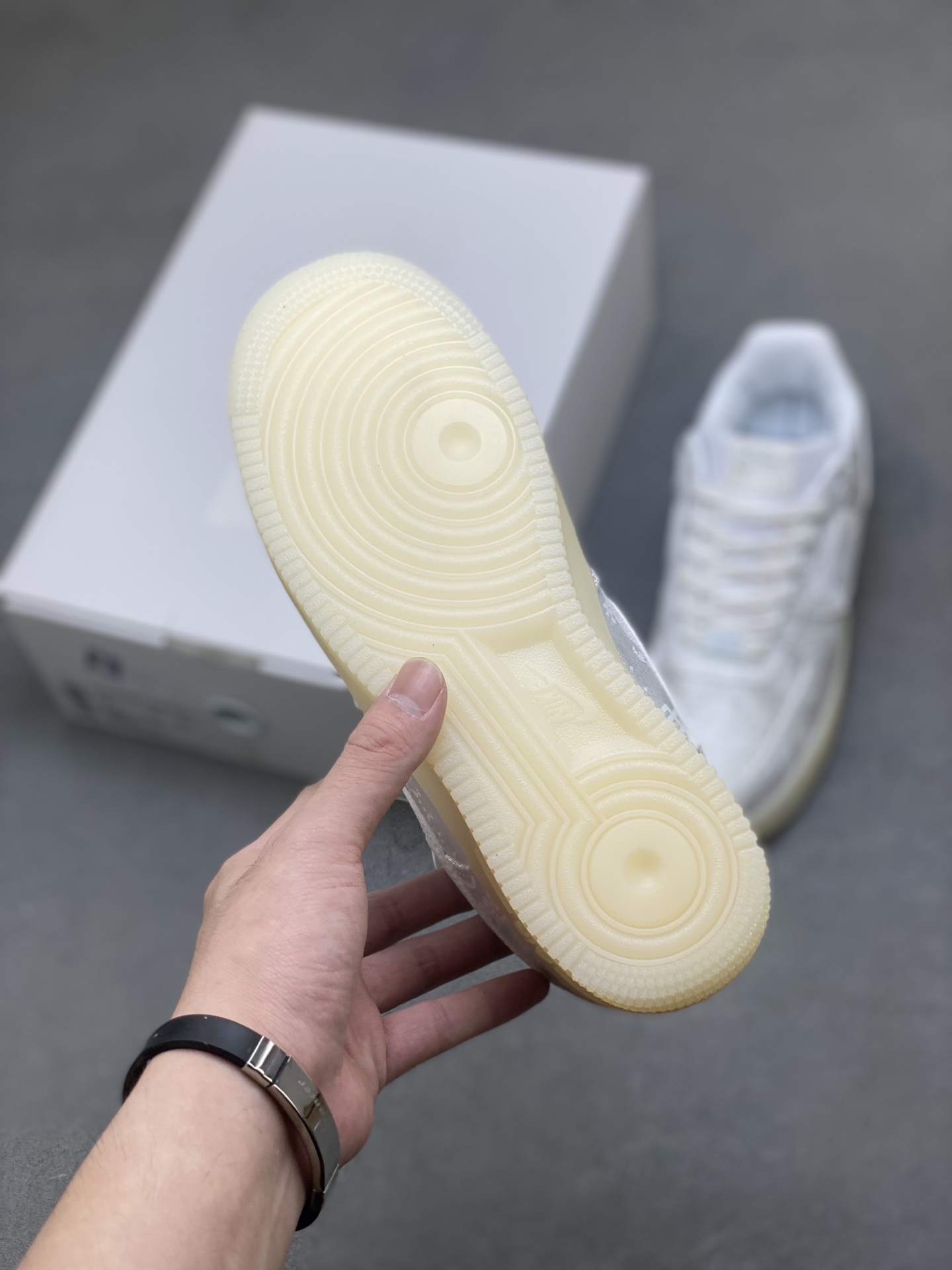 Nike Air Force 1 '07 Low White Casual Sneakers AO9286-100, All Sizes Available 7 i1756744309159 3919 0 5