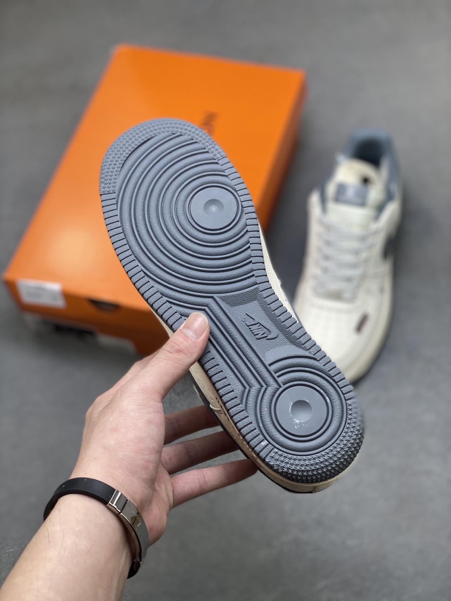 Nike Air Force 1 '07 Low Louis Vuitton Custom Sneakers - Limited Edition 7 i1756828937191 7731 0 5
