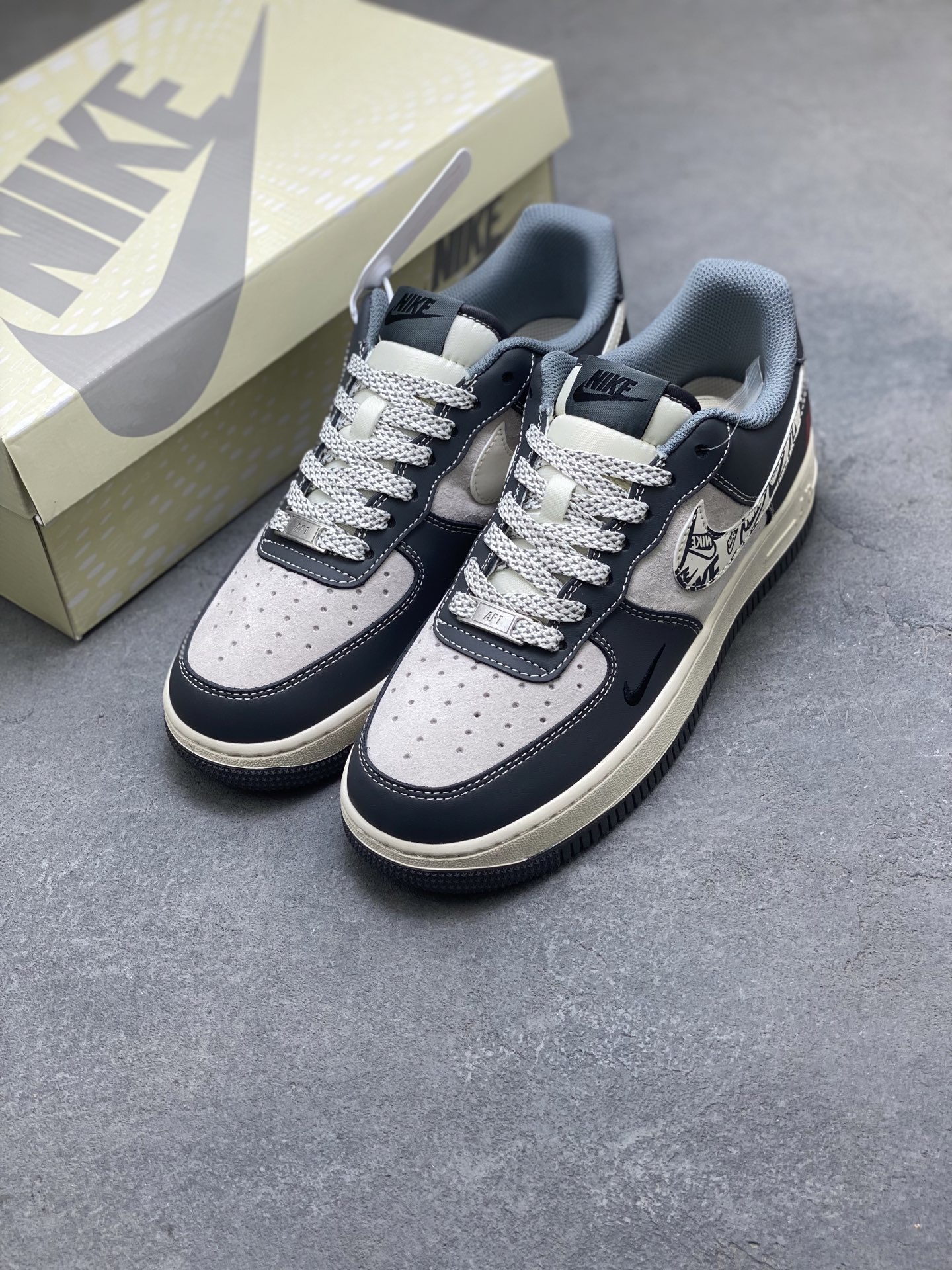 Nike Air Force 1 '07 Low Sneakers Limited Edition - Size 36 to 45 9 i1756829065200 2636 0 7