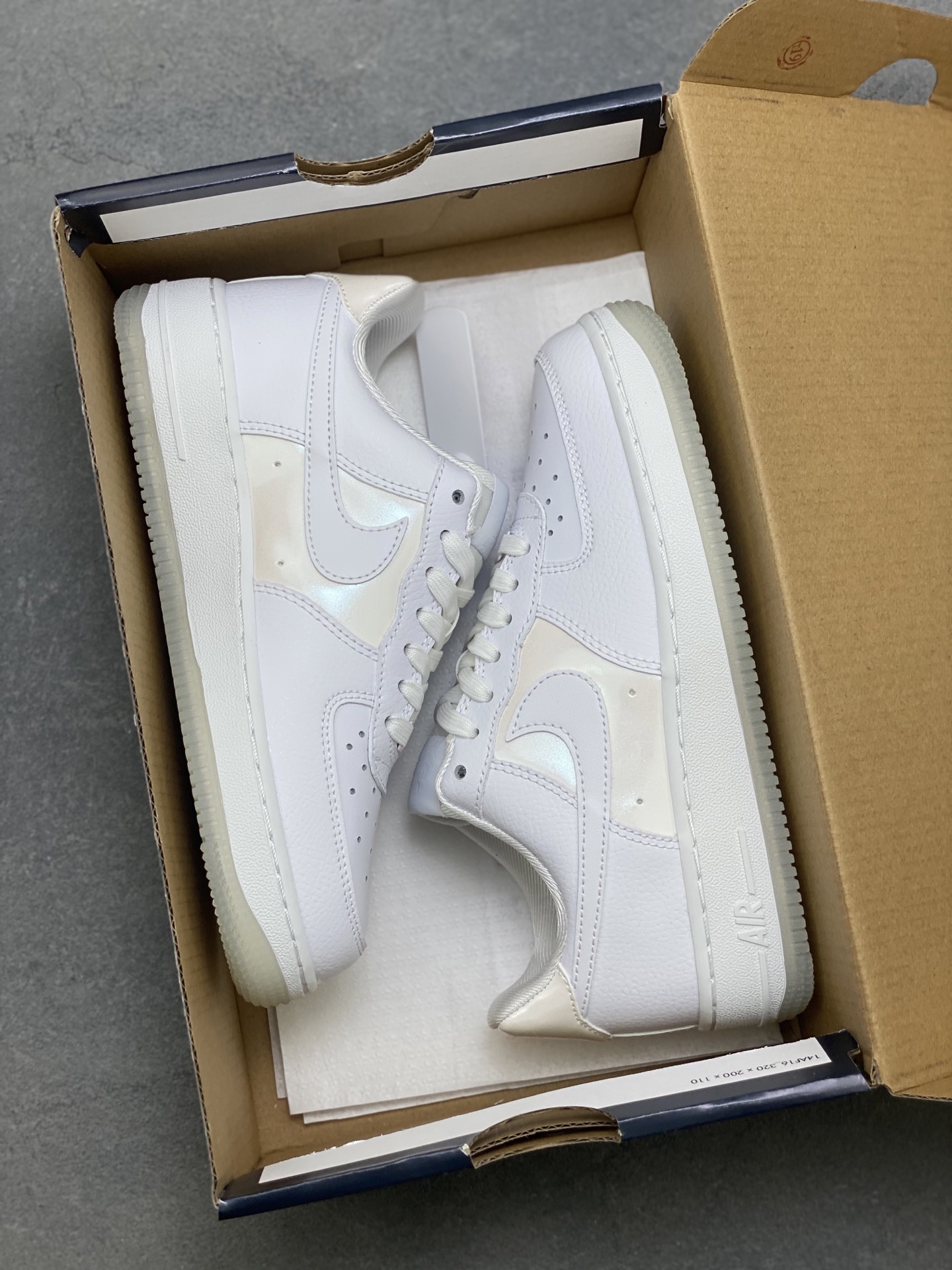 Nike Air Force 1 '07 Low White Casual Shoes IH3204-100 10 i1756829186839 3860 0 8