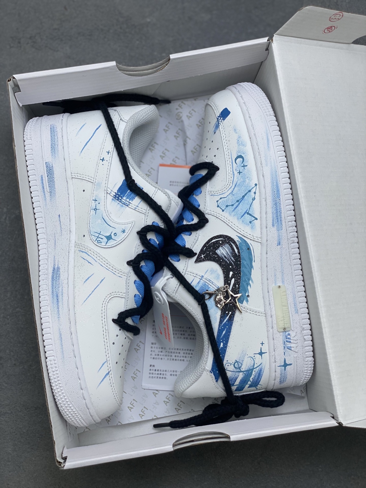 Nike Air Force 1 '07 Low Sneakers Limited Edition with Constellation Design 10 i1757009189967 3955 0 8