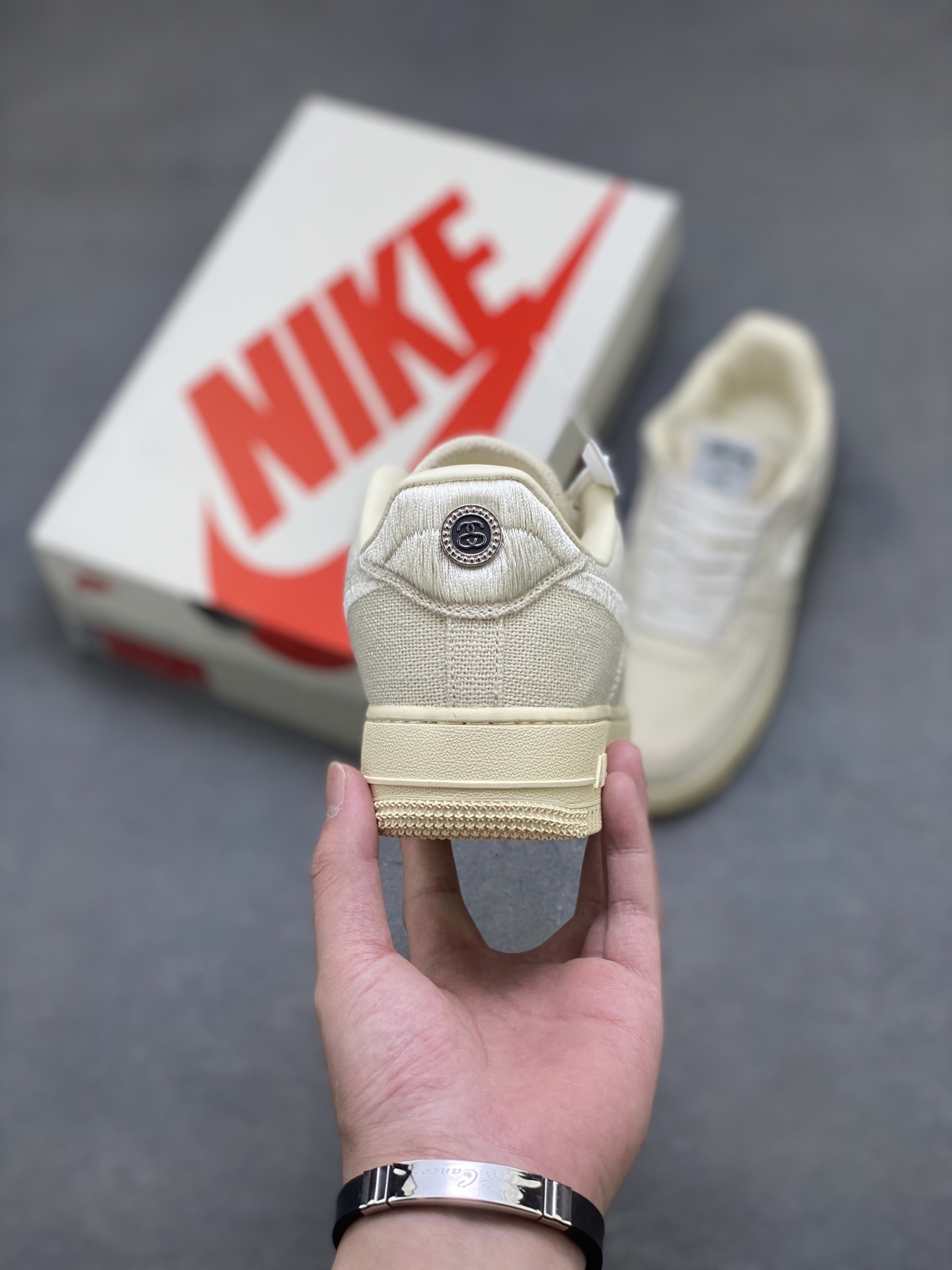 Nike Air Force 1 '07 Low-Top Casual Sneakers - CZ9084-200 5 i1757009397866 7925 0 3