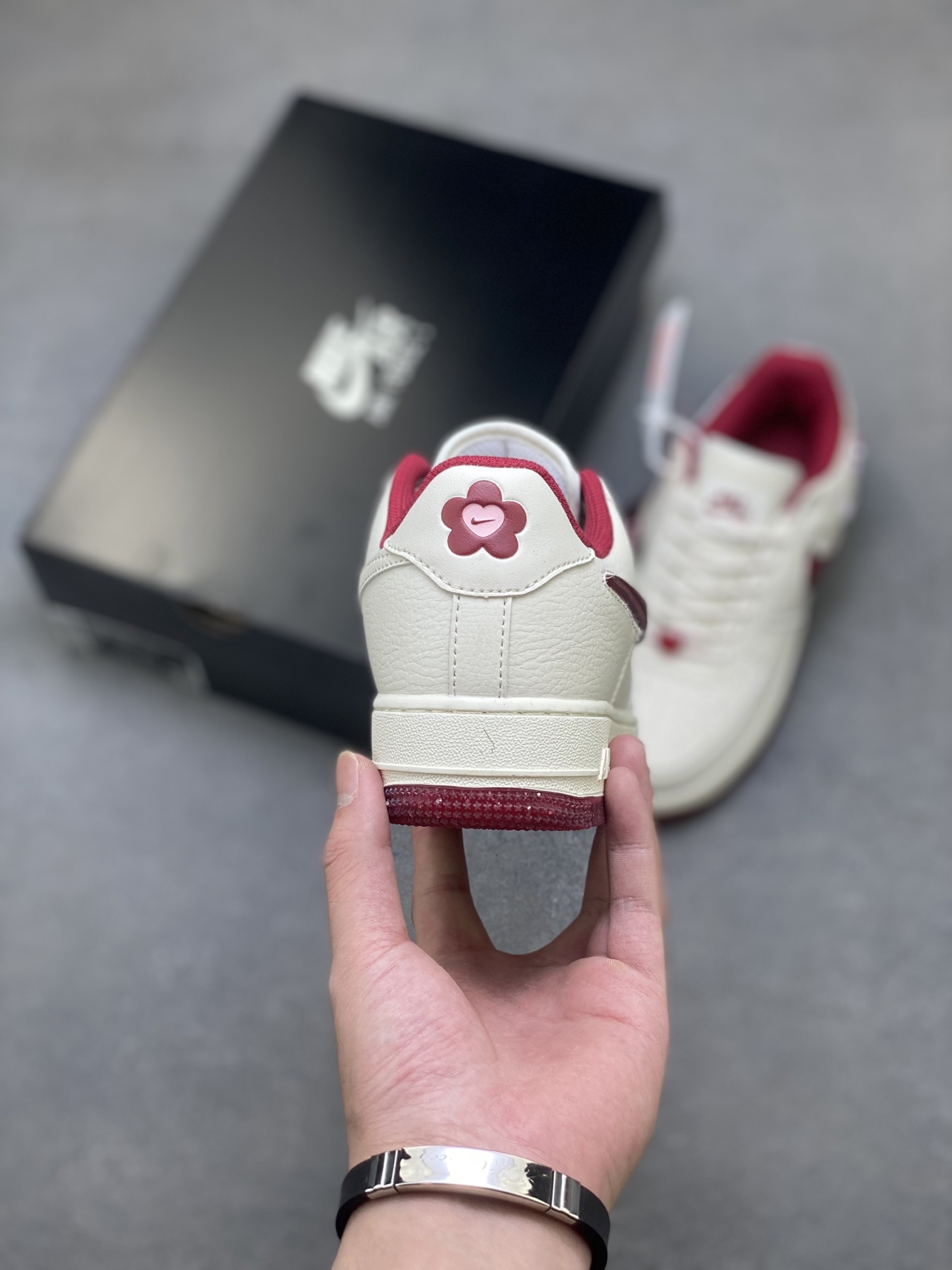 Nike Air Force 1 '07 Low-Top Sneakers - Versatile & Comfortable 5 i1757009450085 3521 0 3