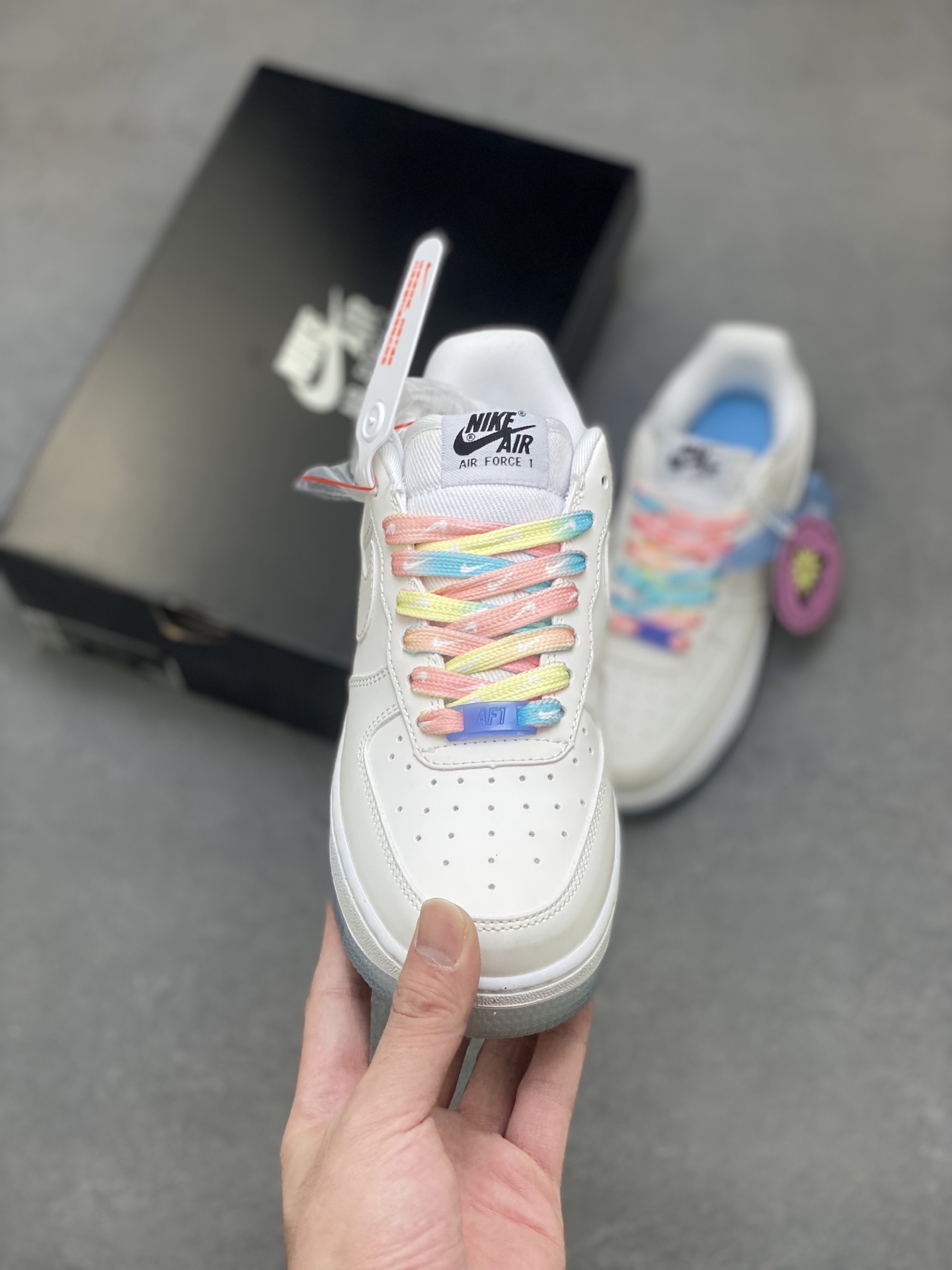 Nike Air Force 1 '07 Low-Top Sneaker: Classic Style & Ultimate Comfort 3 i1757009505133 1154 0 1