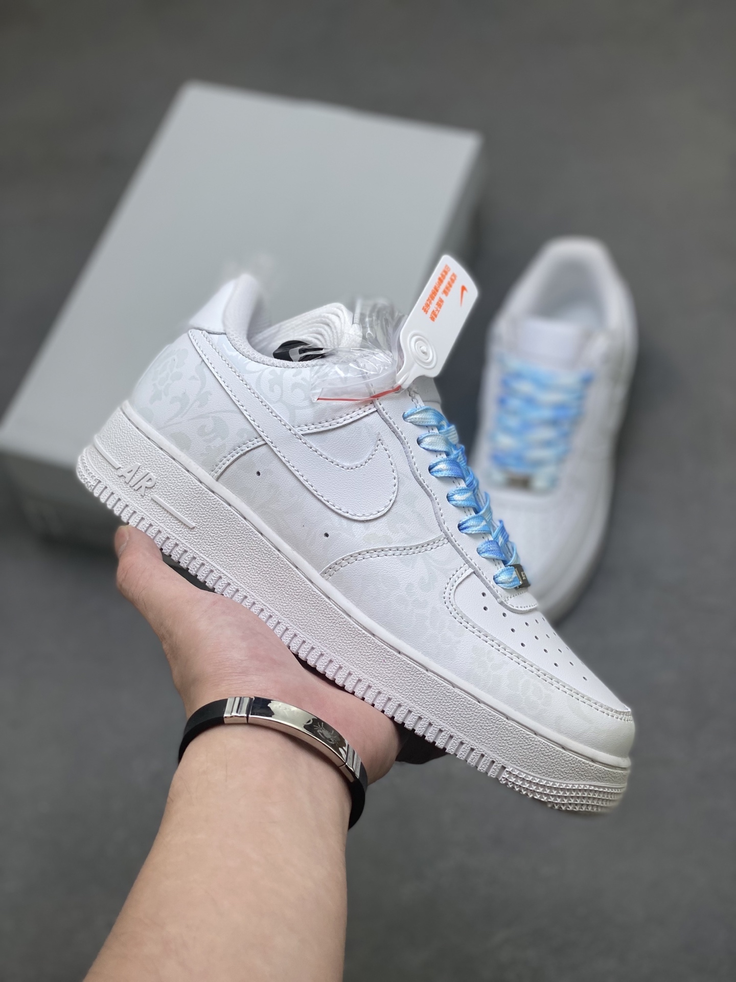 Nike Air Force 1 '07 Low-Top Sneakers - Timeless Style, All-Day Comfort 2 i1757009543001 1768 0 0