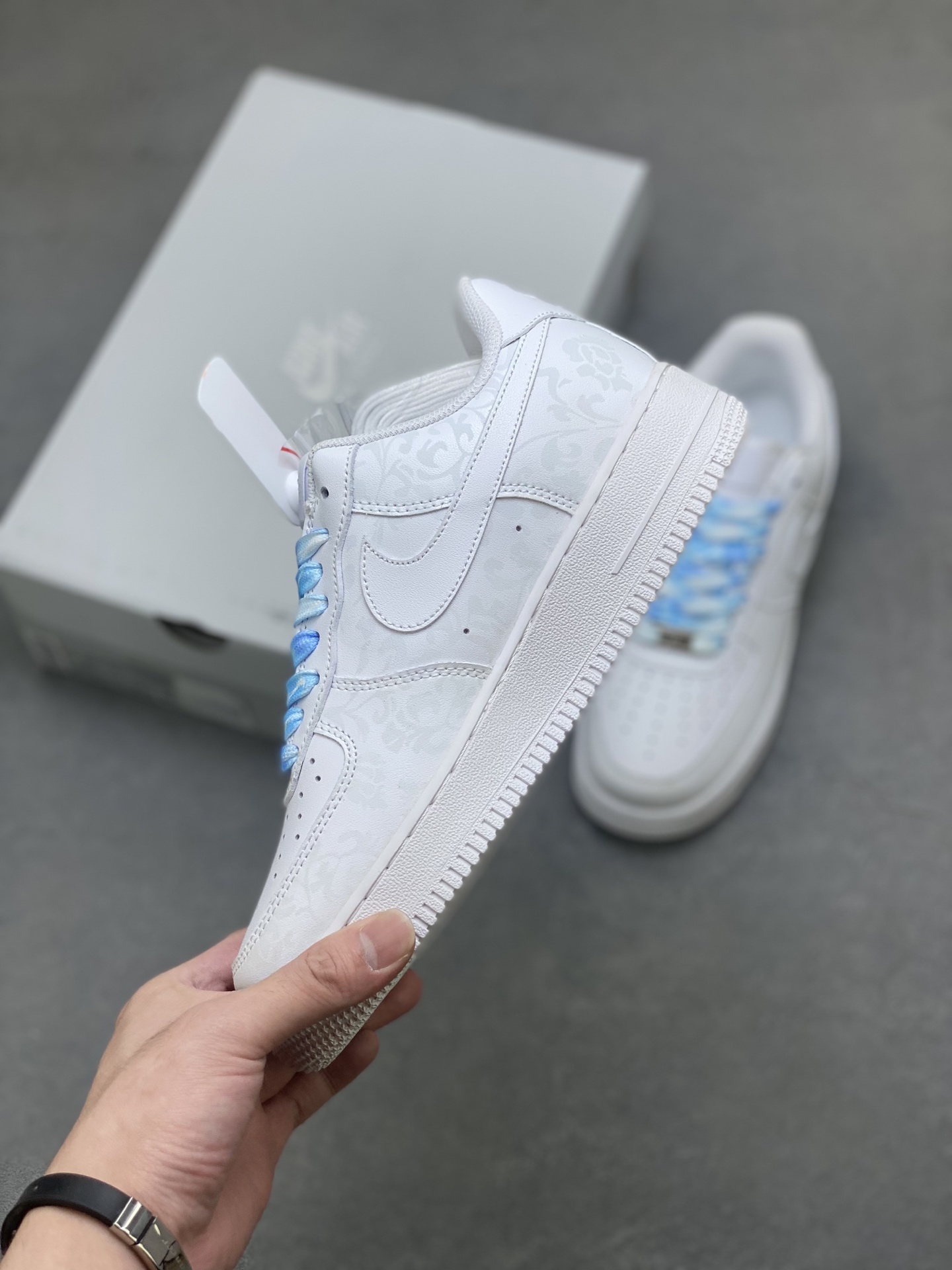 Nike Air Force 1 '07 Low-Top Sneakers - Timeless Style, All-Day Comfort 4 i1757009543010 5013 0 2