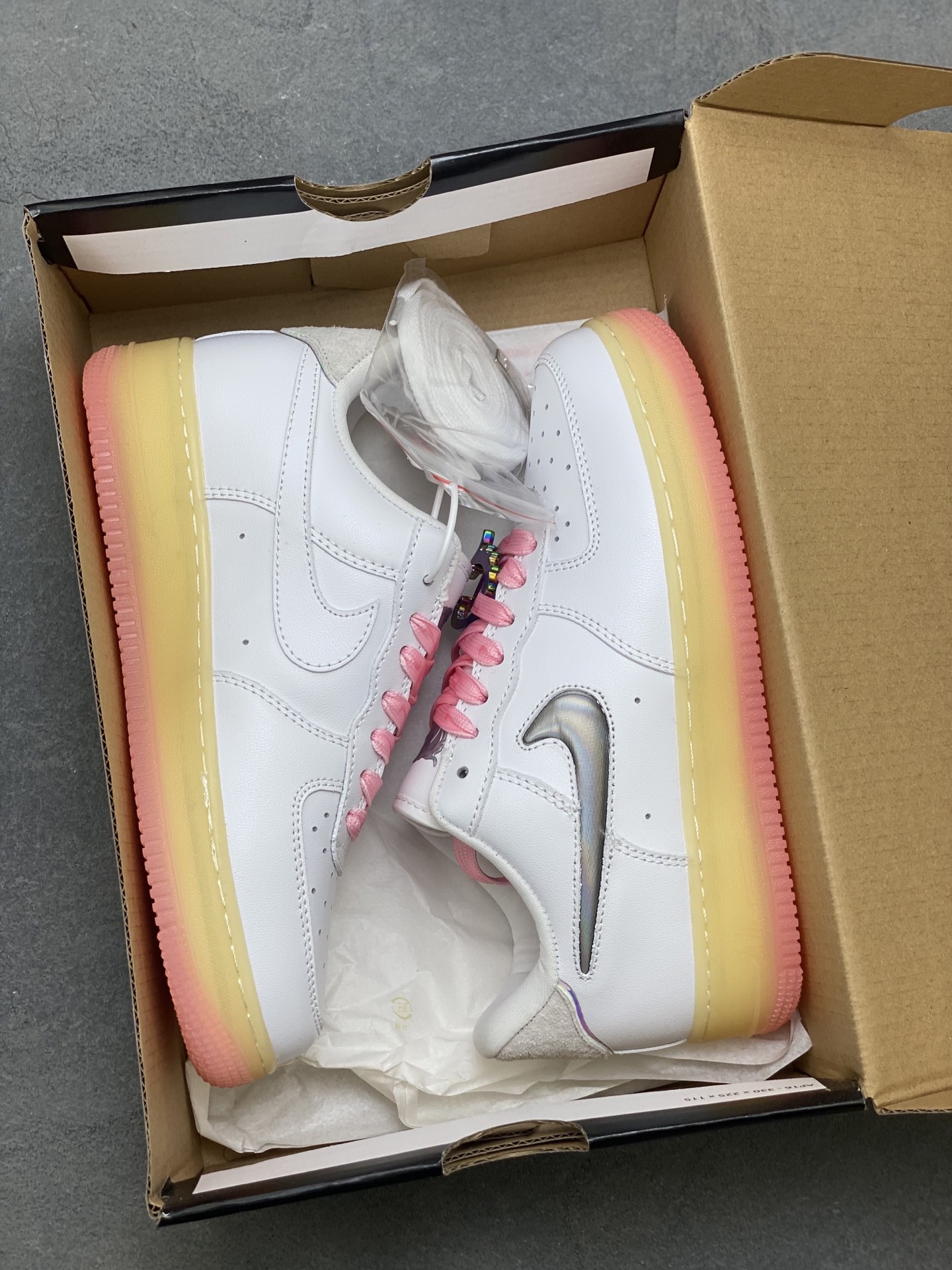 Nike Air Force 1 '07 Low White/Pink Casual Sneakers FZ5741-191 10 i1757009687710 4971 0 8