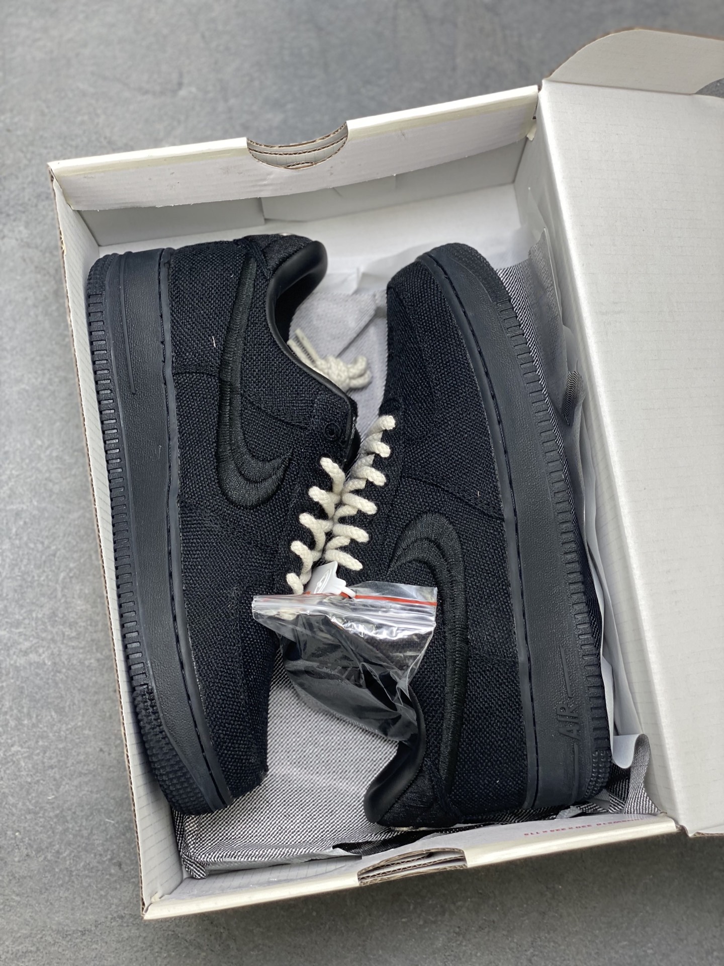 Nike Air Force 1 '07 Low-Top Casual Sneakers - Black - CZ9084-001 10 i1757009738180 2824 0 8