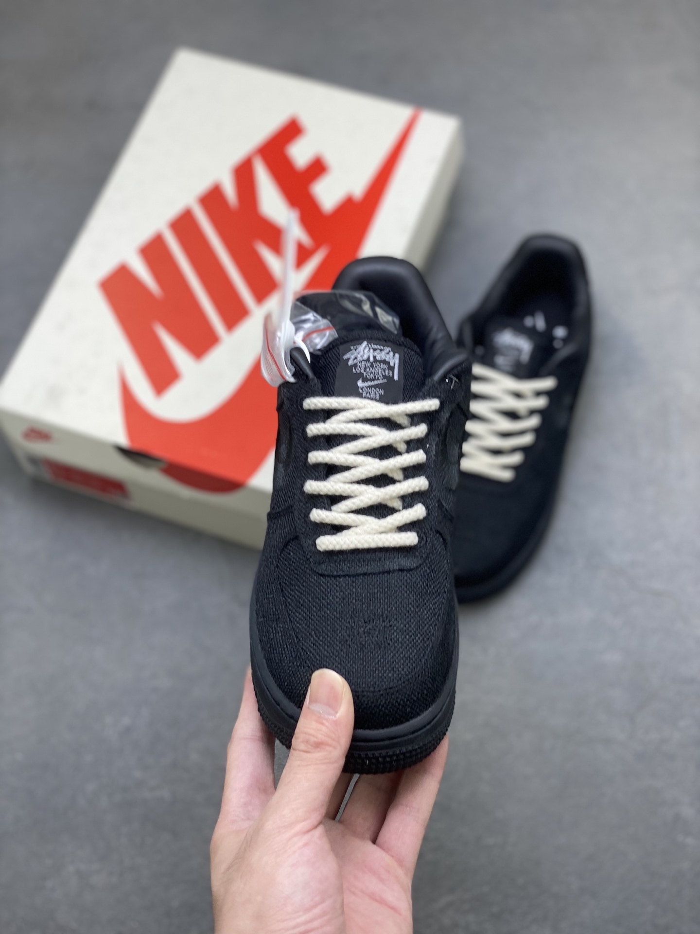 Nike Air Force 1 '07 Low-Top Casual Sneakers - Black - CZ9084-001 3 i1757009738265 9217 0 1