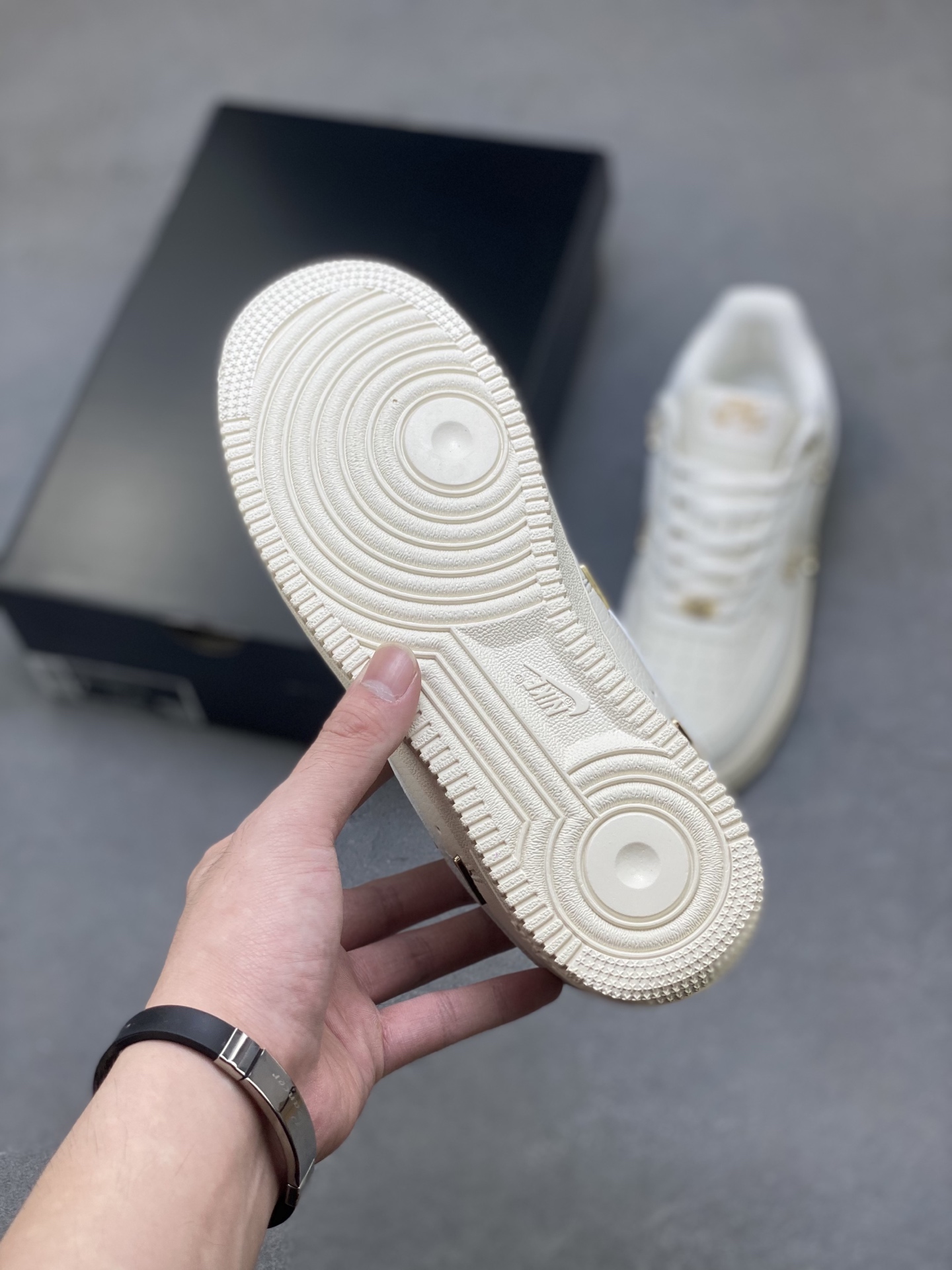 Nike Air Force 1 '07 Low-Top Sneakers - Versatile & Comfortable FV3654-111 7 i1757009858940 8274 0 5