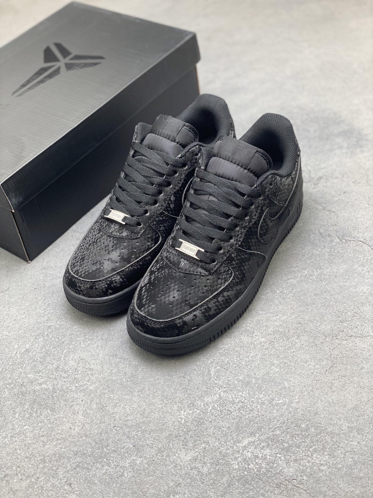 Nike Air Force 1 '07 Low Black Snakeskin Limited Edition Sneakers 9 i1757088929869 3812 0 7