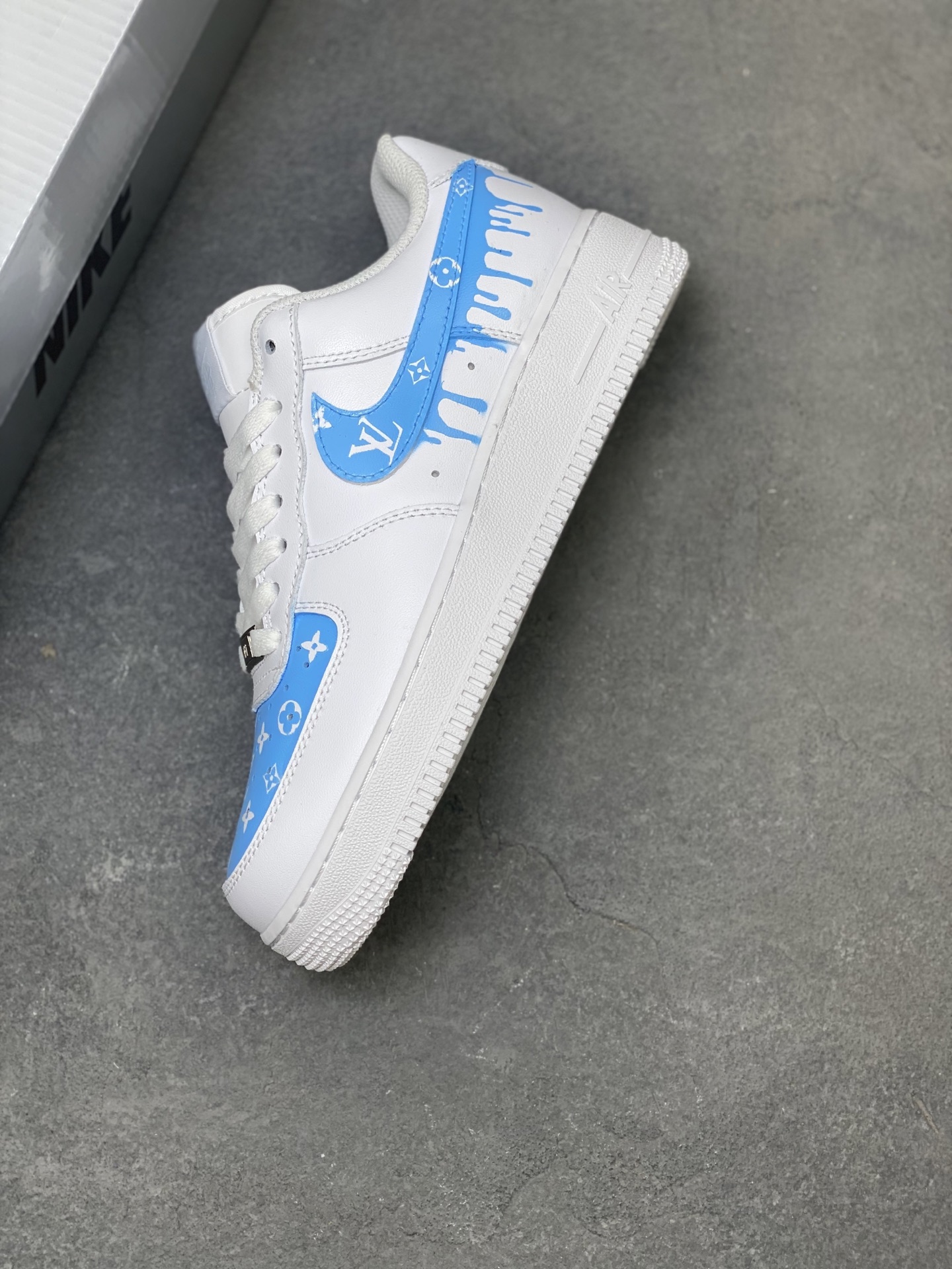 Nike Air Force 1 '07 Low White/Blue Custom Sneakers Designer Shoes 8 i1757089050055 2220 0 6