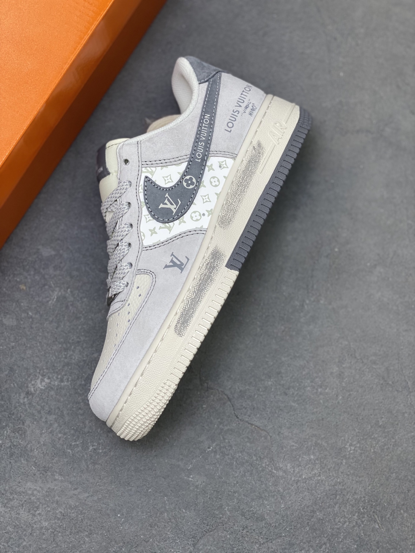 Nike Air Force 1 '07 Low Louis Vuitton Custom Sneakers - Limited Edition 8 i1757089135609 2240 0 6
