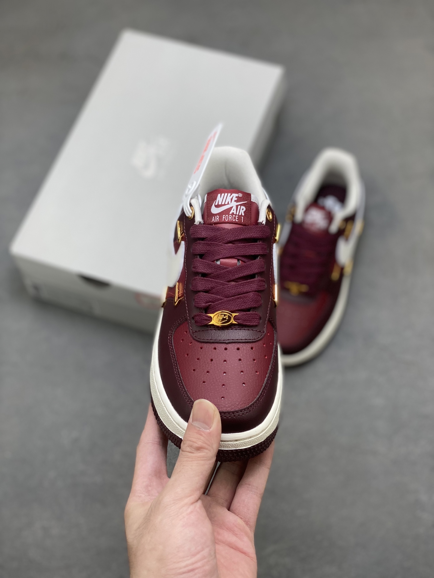 Nike Air Force 1 '07 Low Burgundy Sneakers with Gold Accents 3 i1757089192137 6872 0 1
