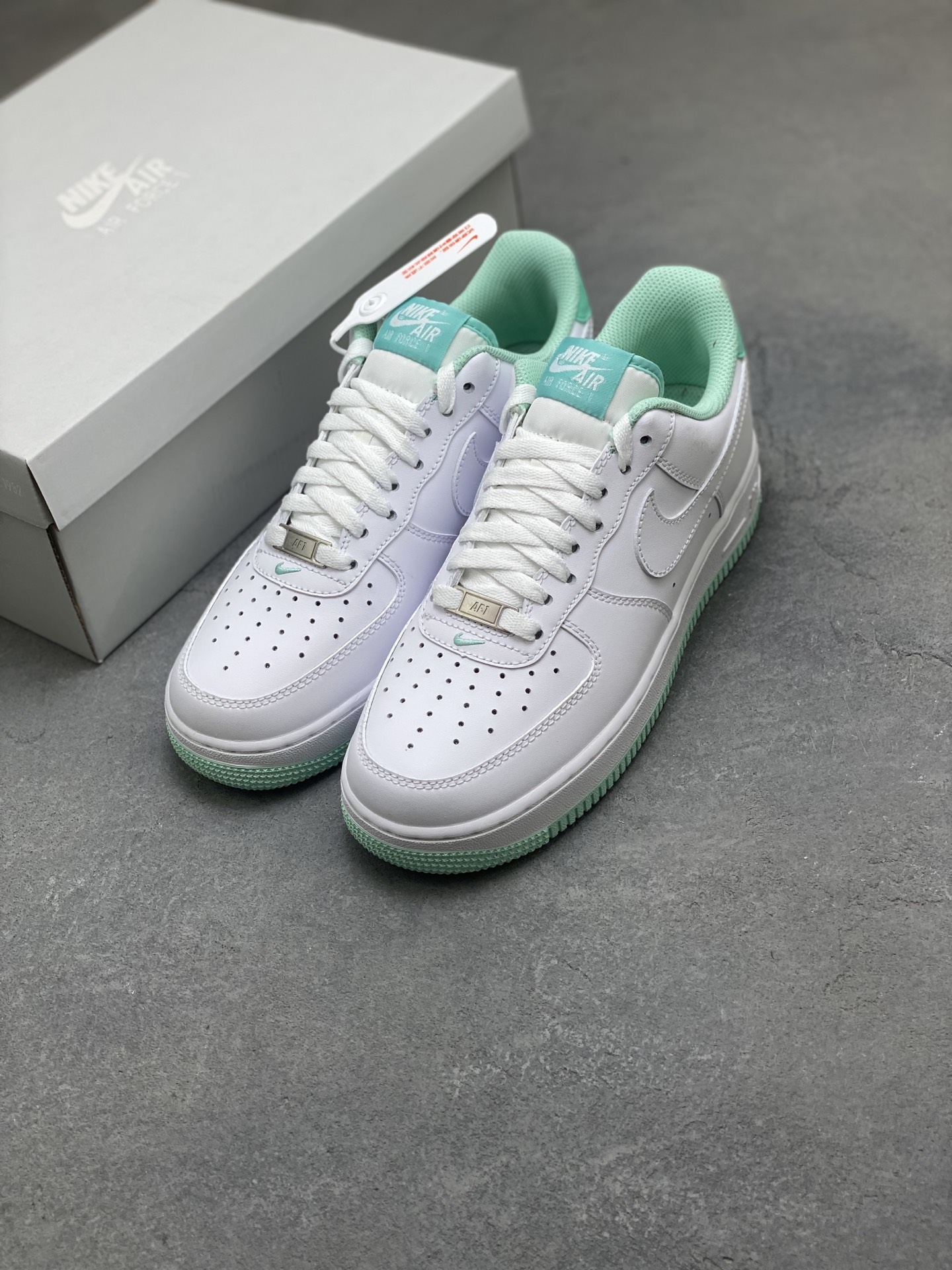 Nike Air Force 1 '07 Low White Mint Foam Casual Sneakers DH7561-107 9 i1757089296723 2855 0 7