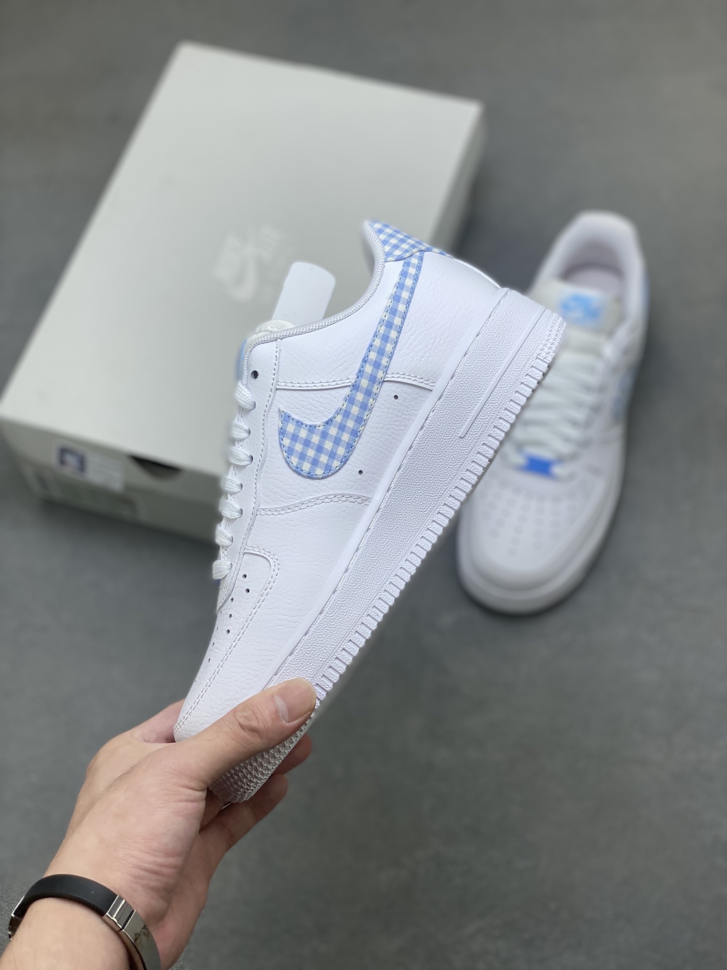 Nike Air Force 1 '07 Low White/Blue Gingham Sneakers DZ2784-100 4 i1757089386703 5899 0 2