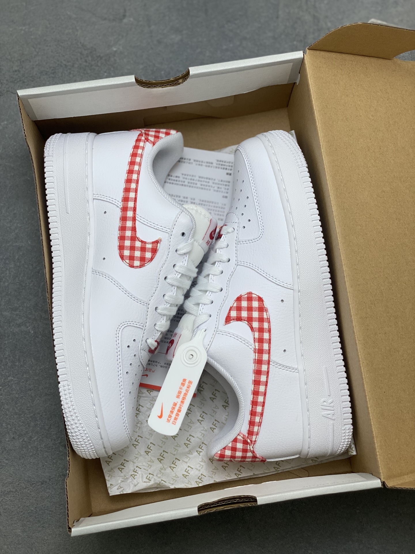 Nike Air Force 1 '07 Low White/Red Gingham Casual Sneakers DZ2784-101 10 i1757089530594 6475 0 8