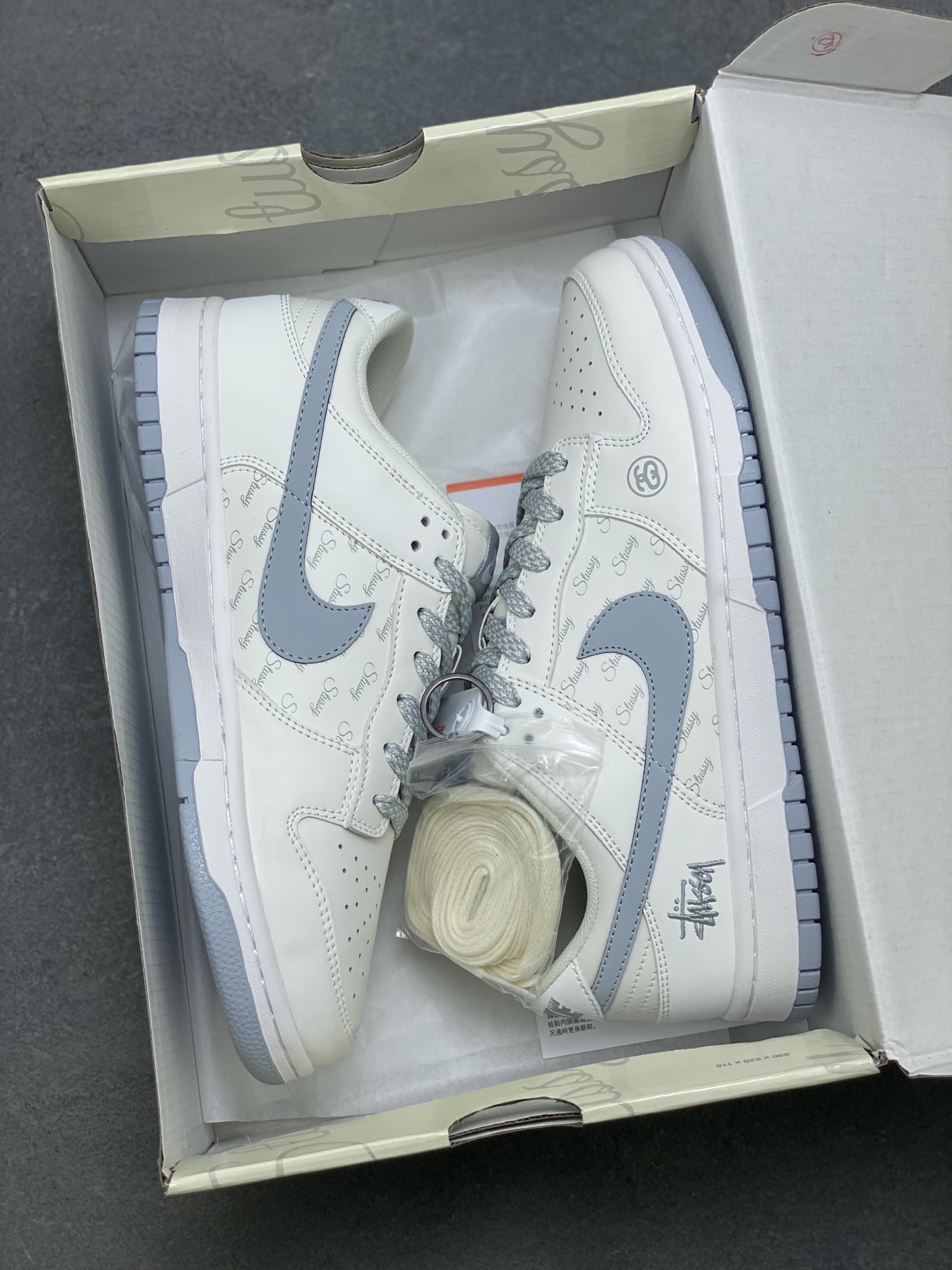 Nike SB Dunk Low Premium Custom Sneakers, Anniversary Edition, Limited Release 9 i1757090157302 6882 0 8