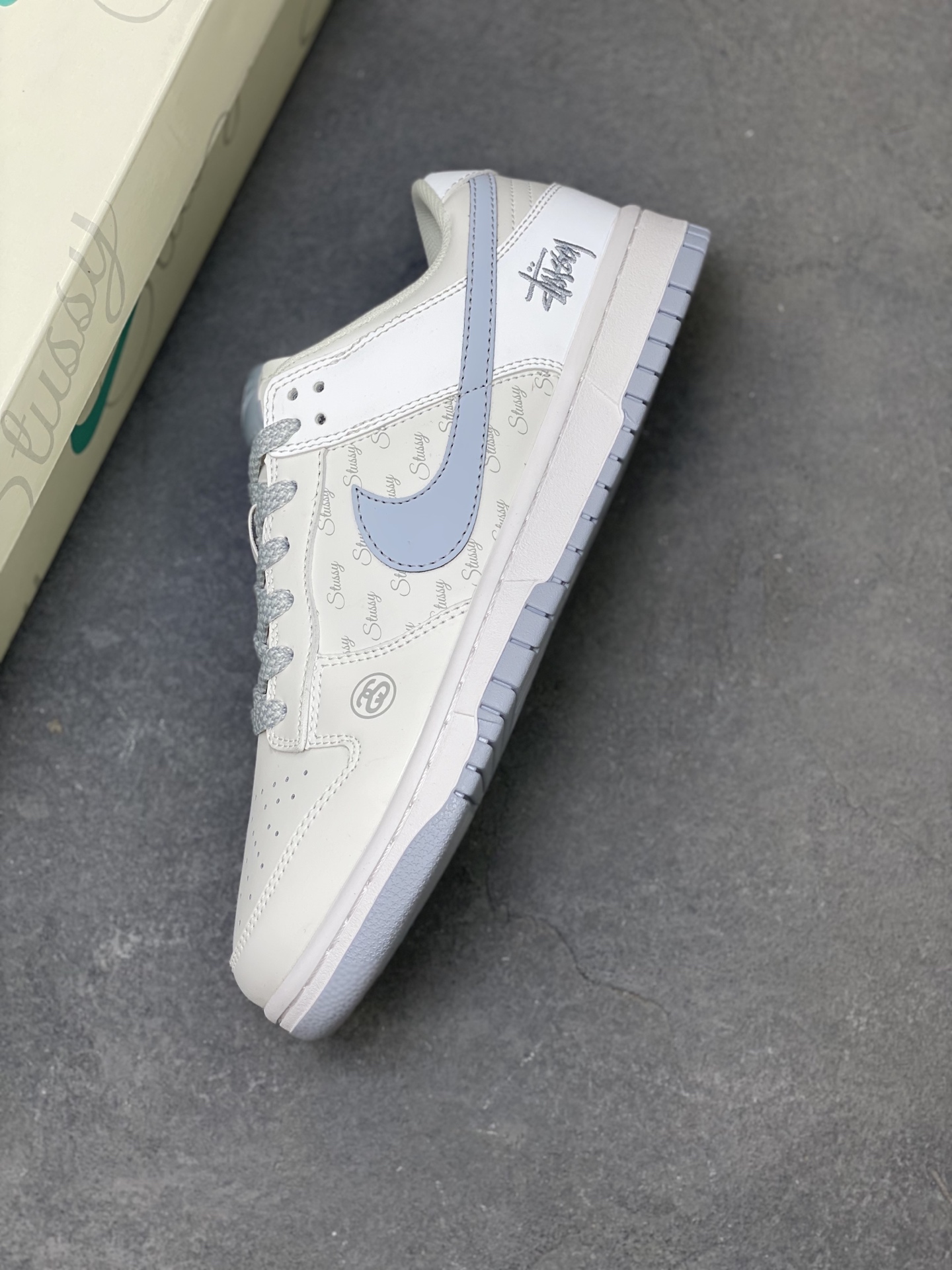Nike SB Dunk Low Premium Custom Sneakers, Anniversary Edition, Limited Release 7 i1757090159832 7885 0 6