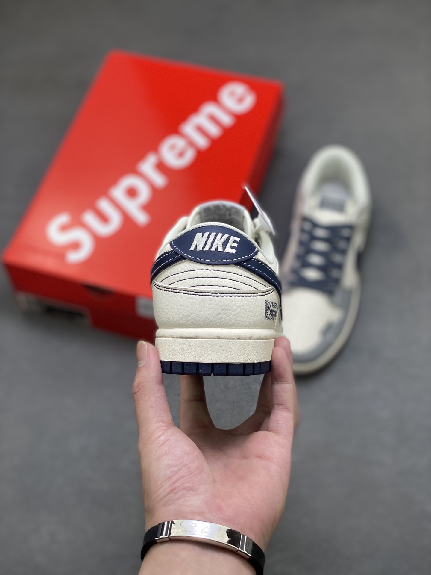 Nike SB Dunk Low Premium Custom Sneakers - Anniversary Edition 5 i1757090322512 5237 0 3