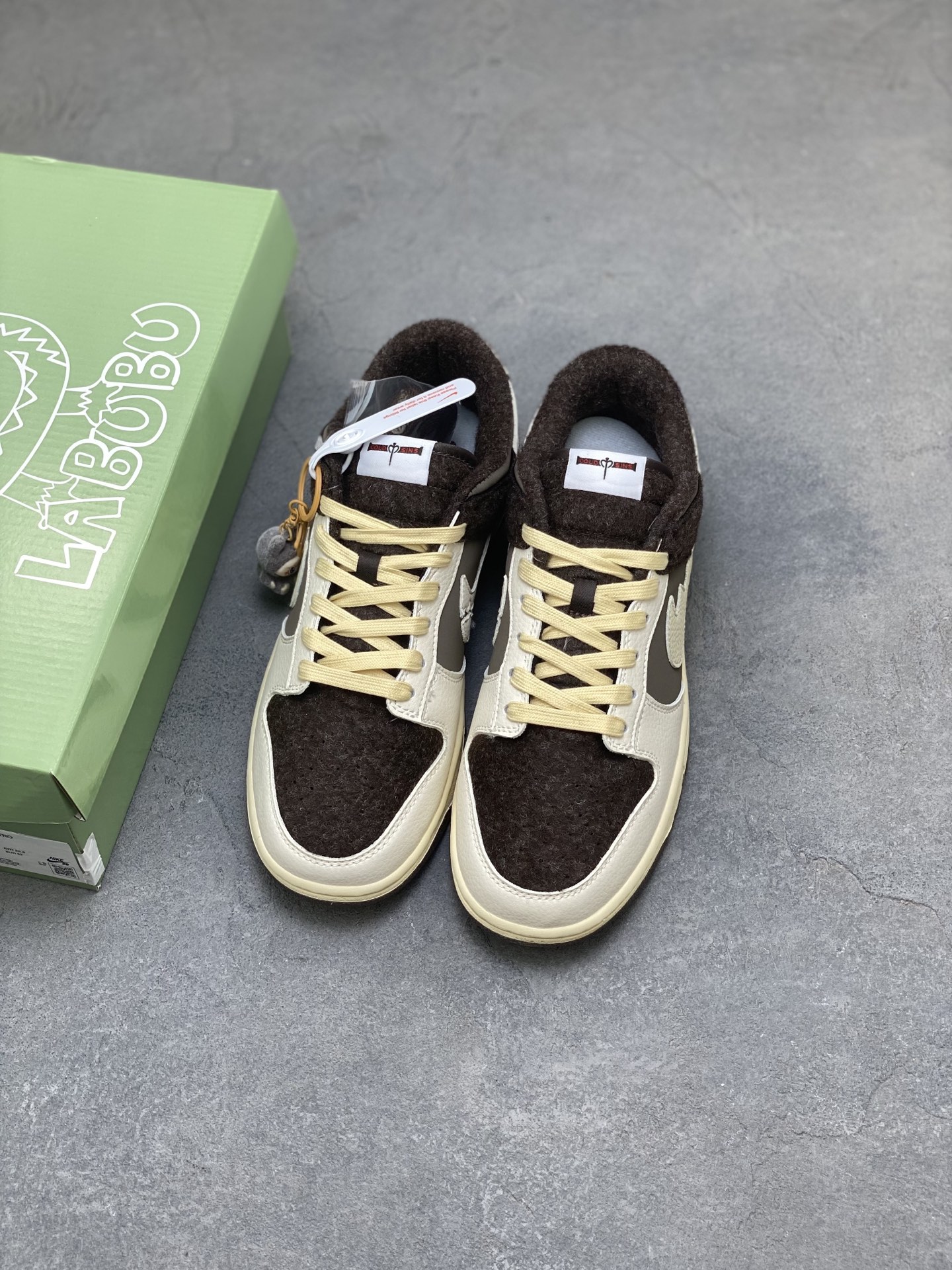Nike SB Dunk Low Anniversary Custom Casual Skateboarding Shoes DS6608-011 9 i1757090370699 6494 0 7