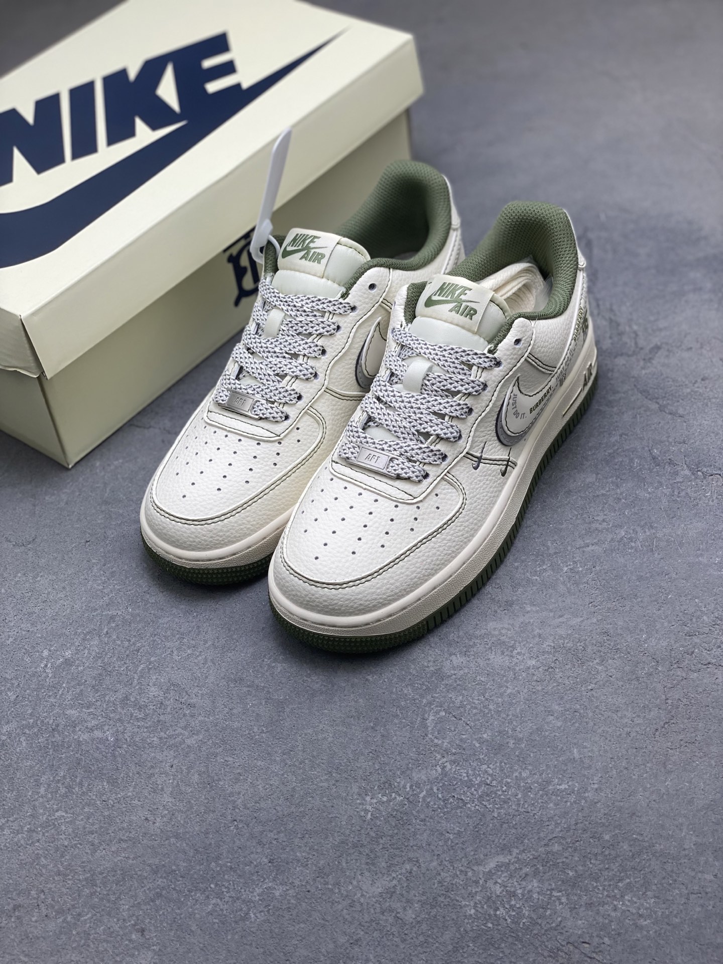 Nike Air Force 1 '07 Low Sneakers Limited Edition -JP8028-003 9 i1757434166439 183 0 7