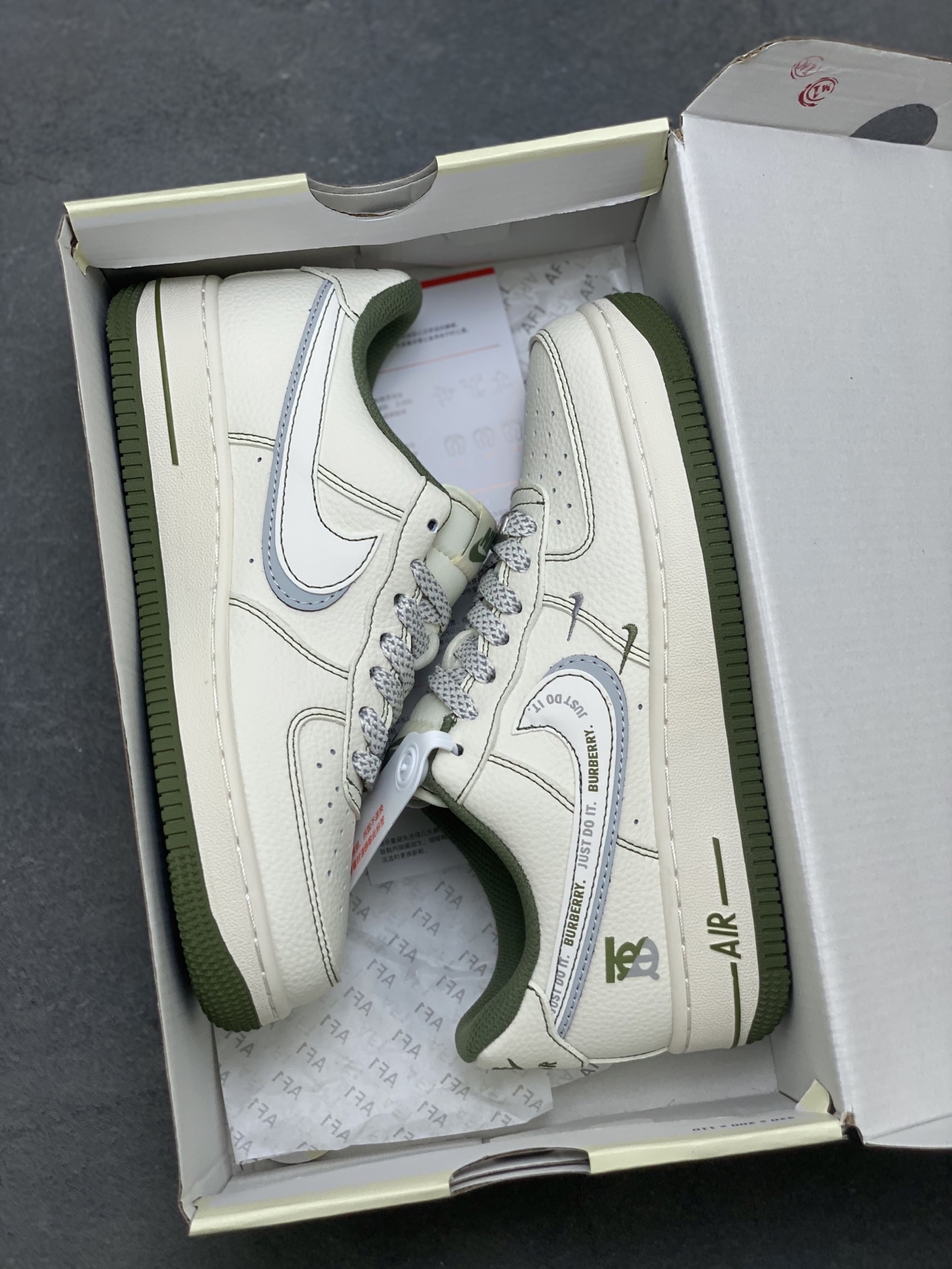 Nike Air Force 1 '07 Low Sneakers Limited Edition -JP8028-003 10 i1757434166439 3509 0 8