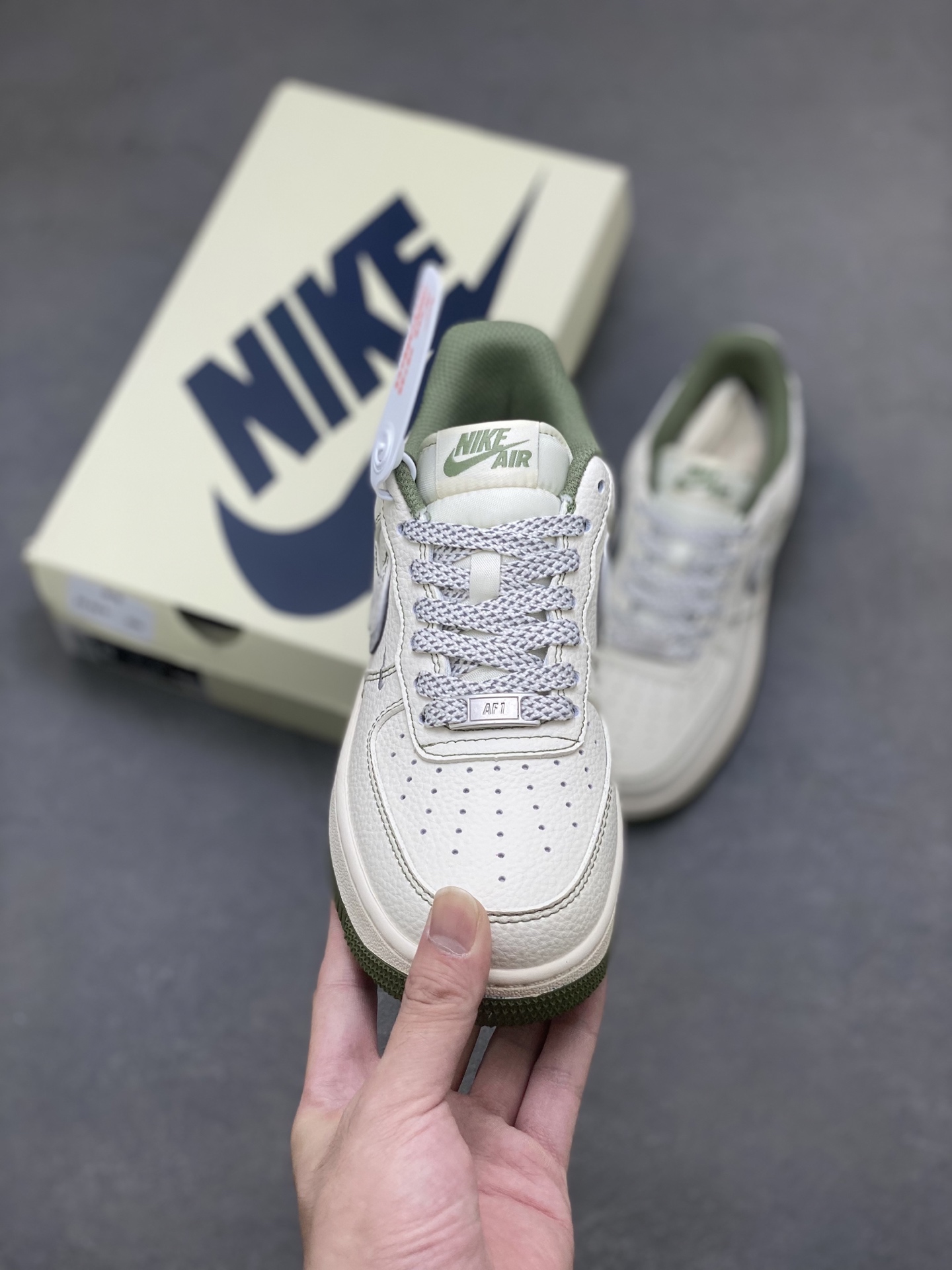 Nike Air Force 1 '07 Low Sneakers Limited Edition -JP8028-003 3 i1757434166439 4387 0 1