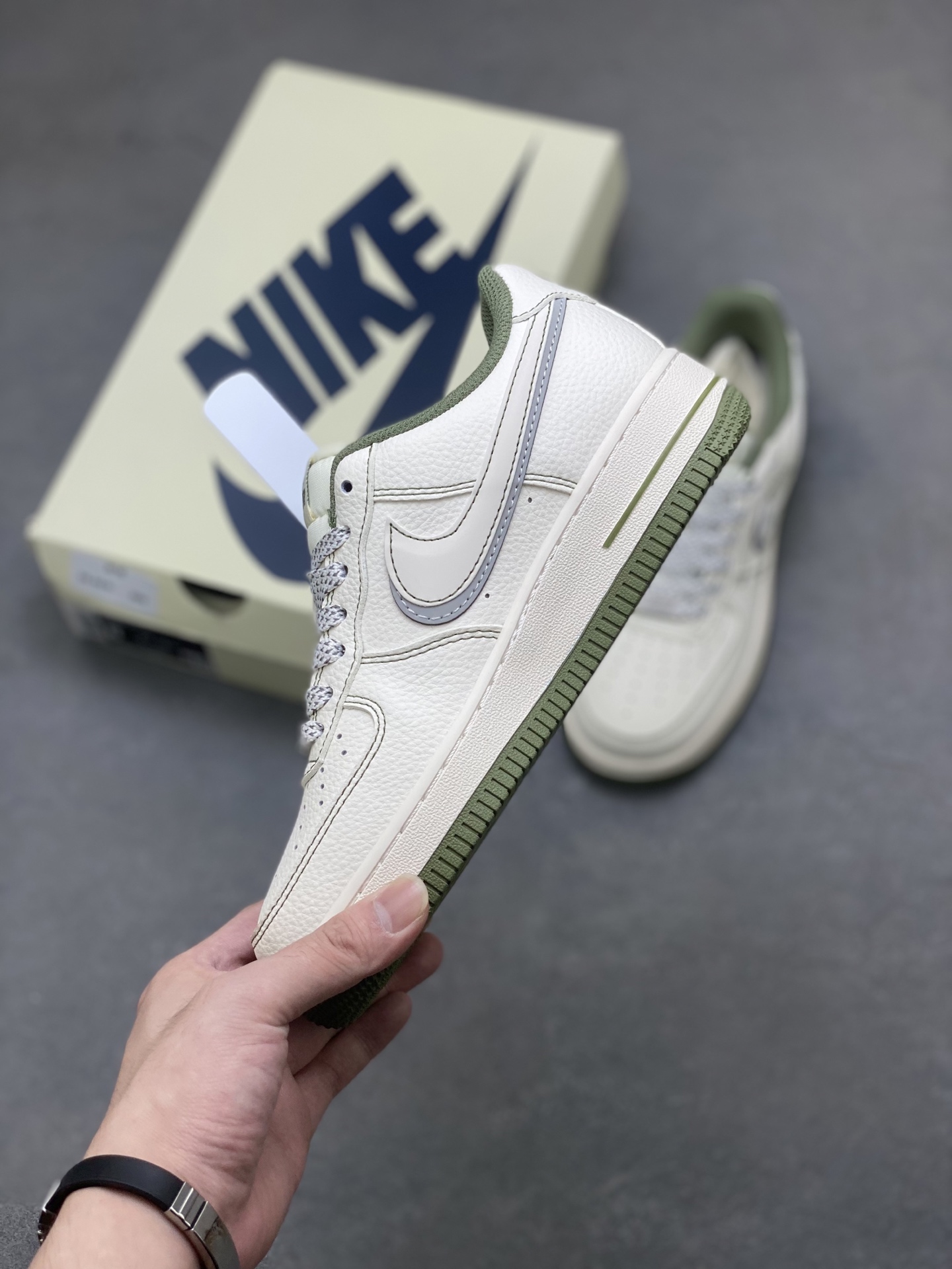 Nike Air Force 1 '07 Low Sneakers Limited Edition -JP8028-003 4 i1757434166439 9384 0 2