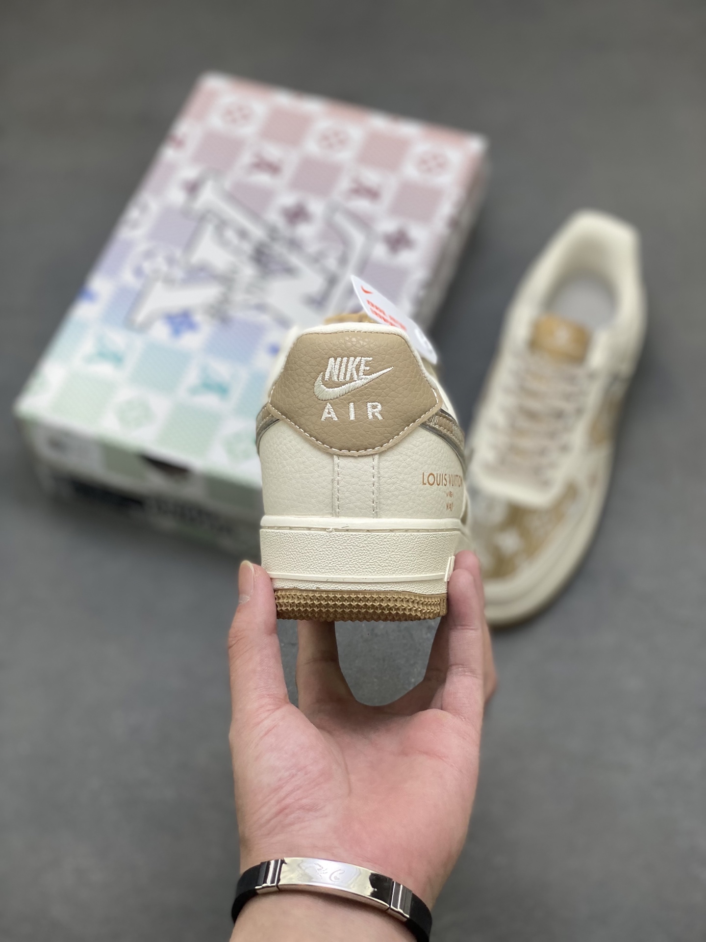 Nike Air Force 1 '07 Low Louis Vuitton Custom Sneakers Limited Edition 5 i1757434268243 4382 0 3