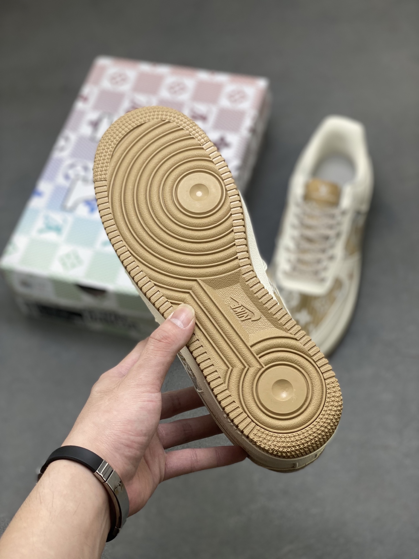Nike Air Force 1 '07 Low Louis Vuitton Custom Sneakers Limited Edition 7 i1757434270437 6415 0 5